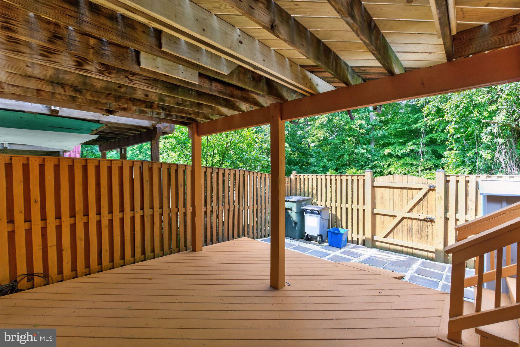 POHICK VILLAGE - Residential