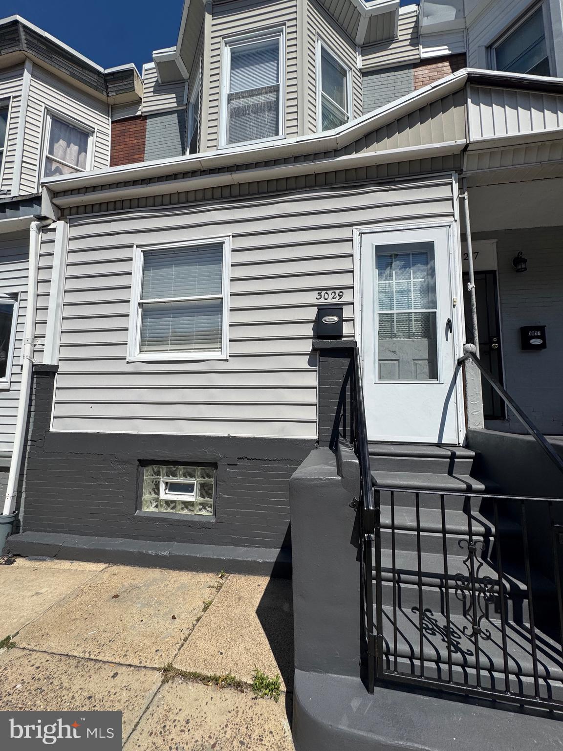 KENSINGTON - Residential