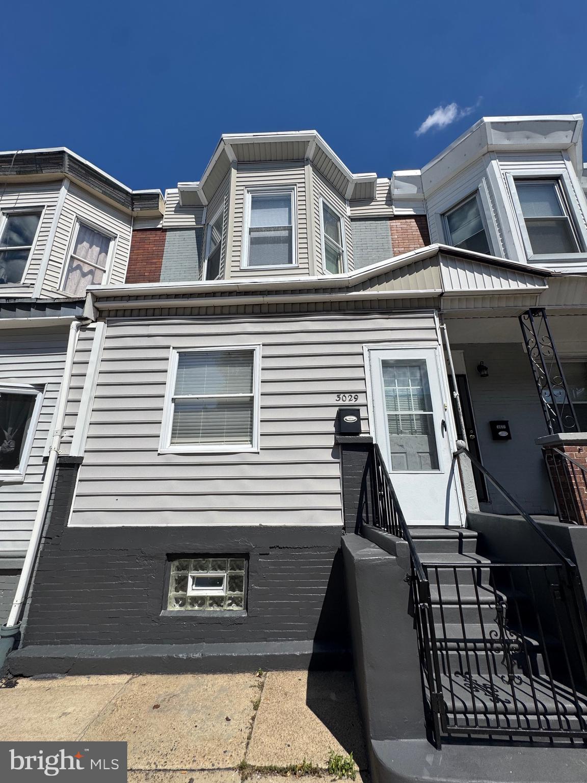 KENSINGTON - Residential