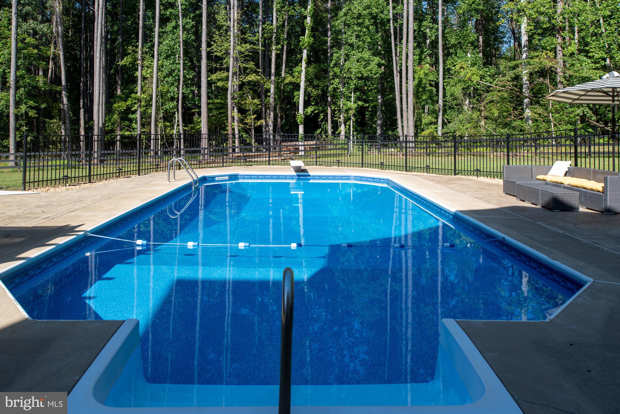 SEVEN LAKES - Residential