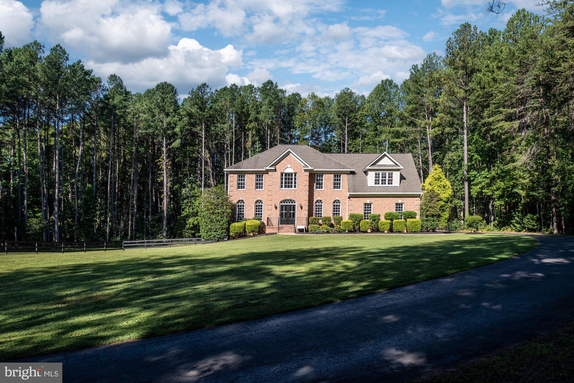 SEVEN LAKES - Residential