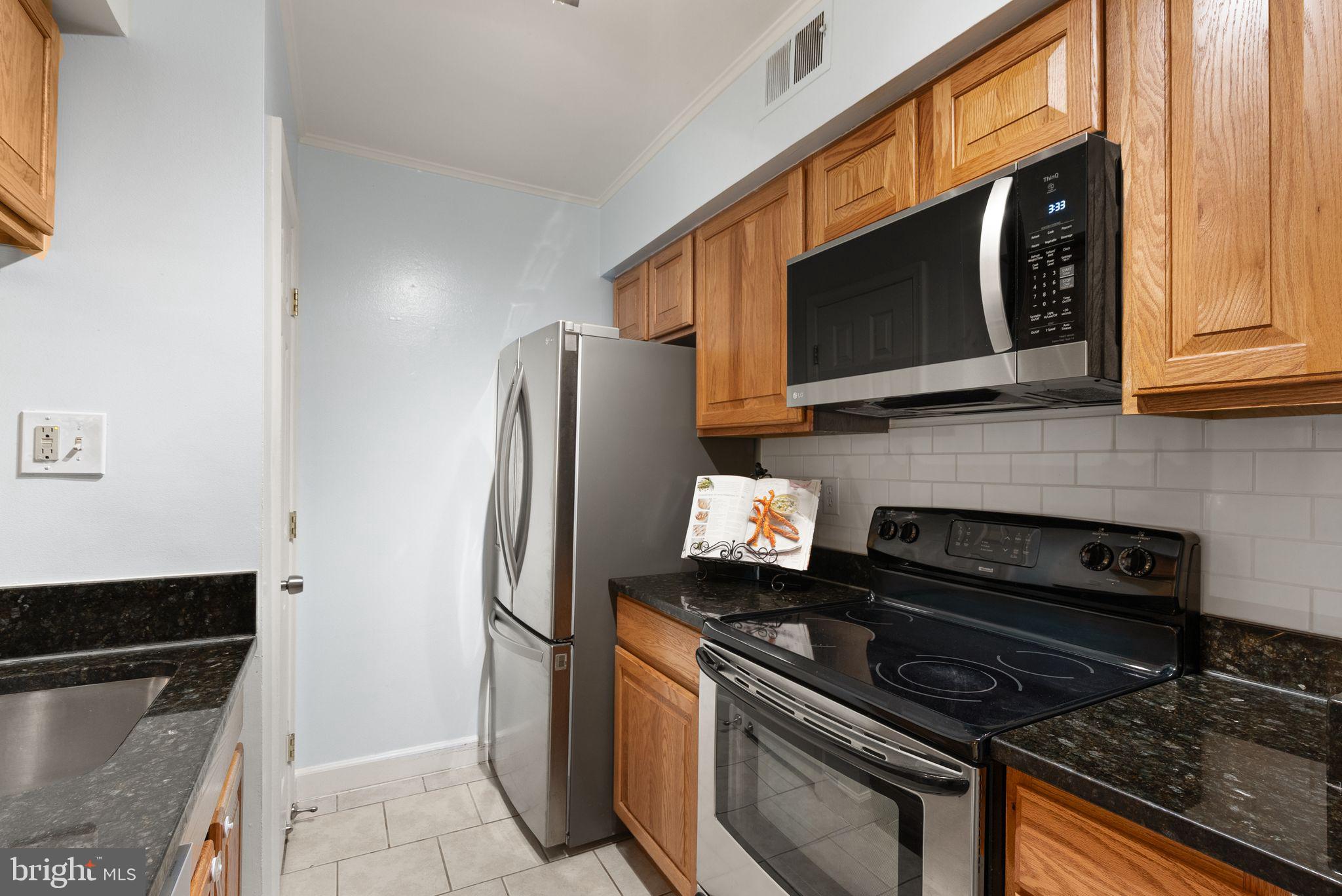 TIVOLI - Residential Lease
