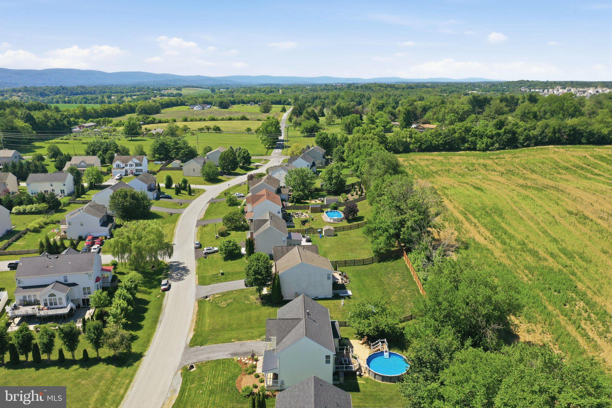 DEMORY FARM - Residential