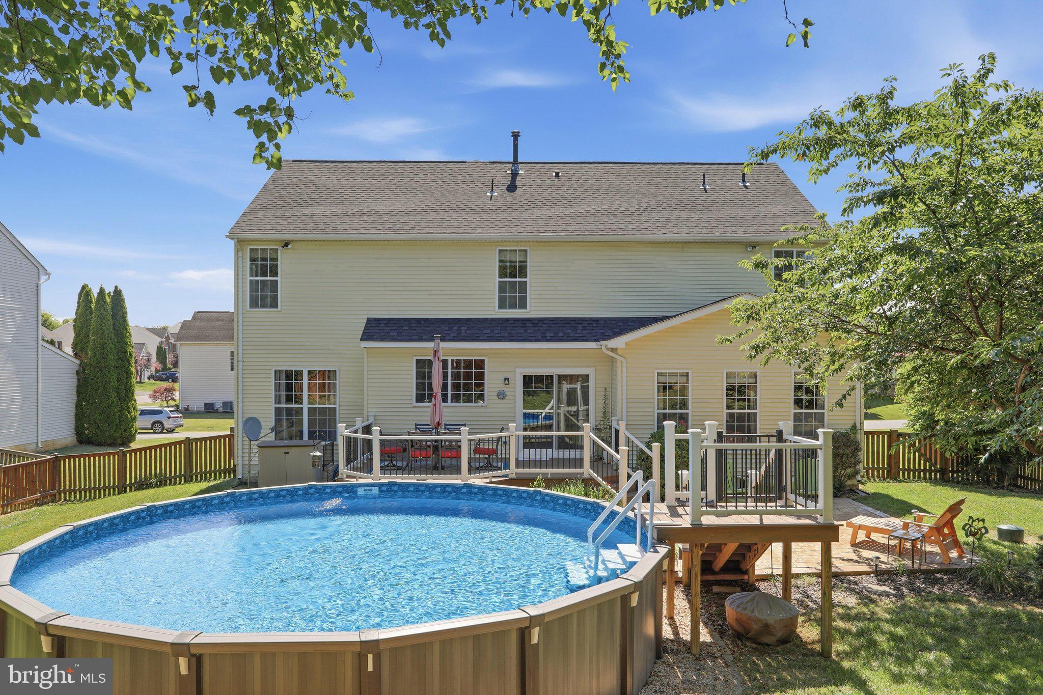 DEMORY FARM - Residential