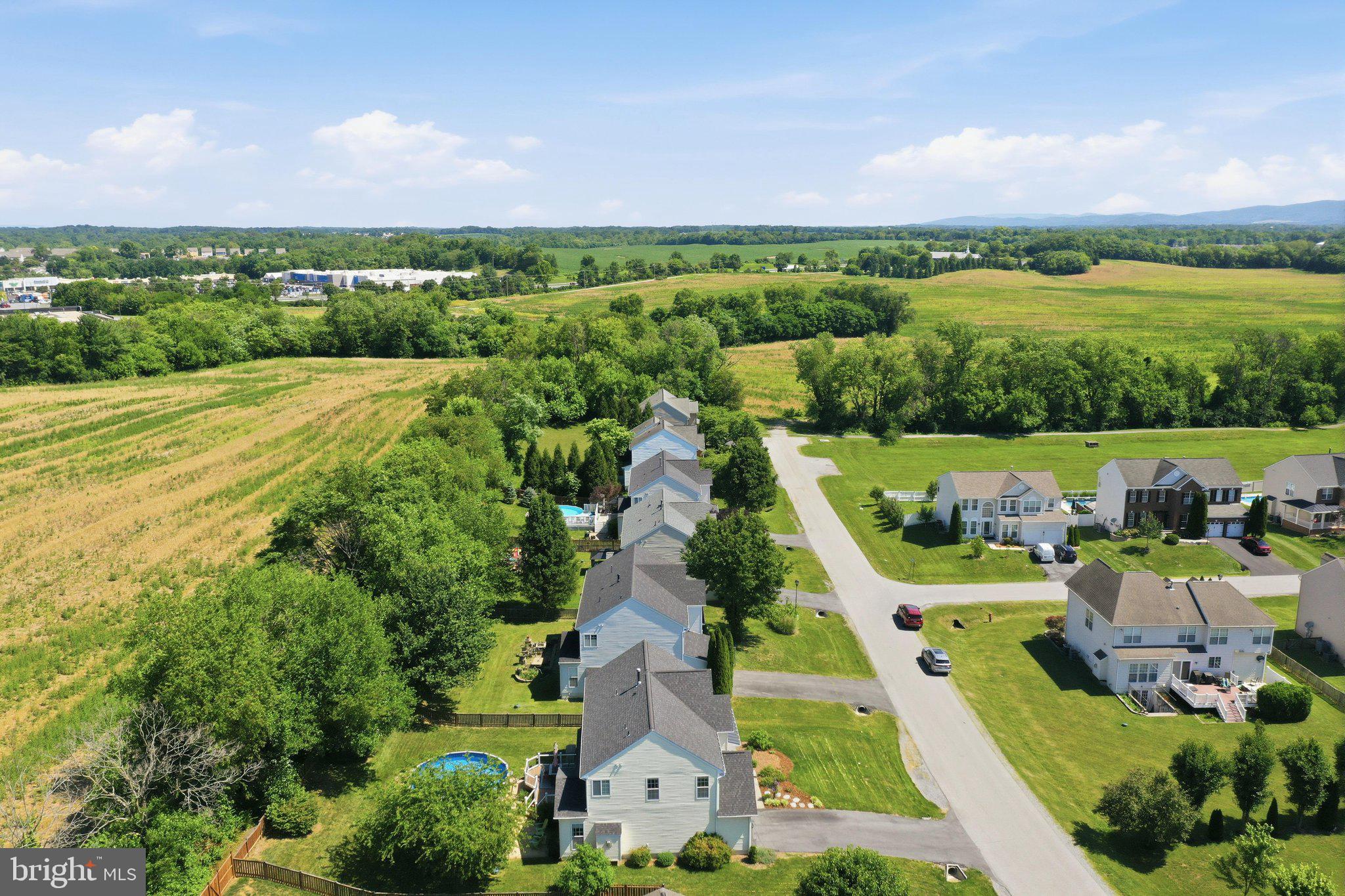 DEMORY FARM - Residential
