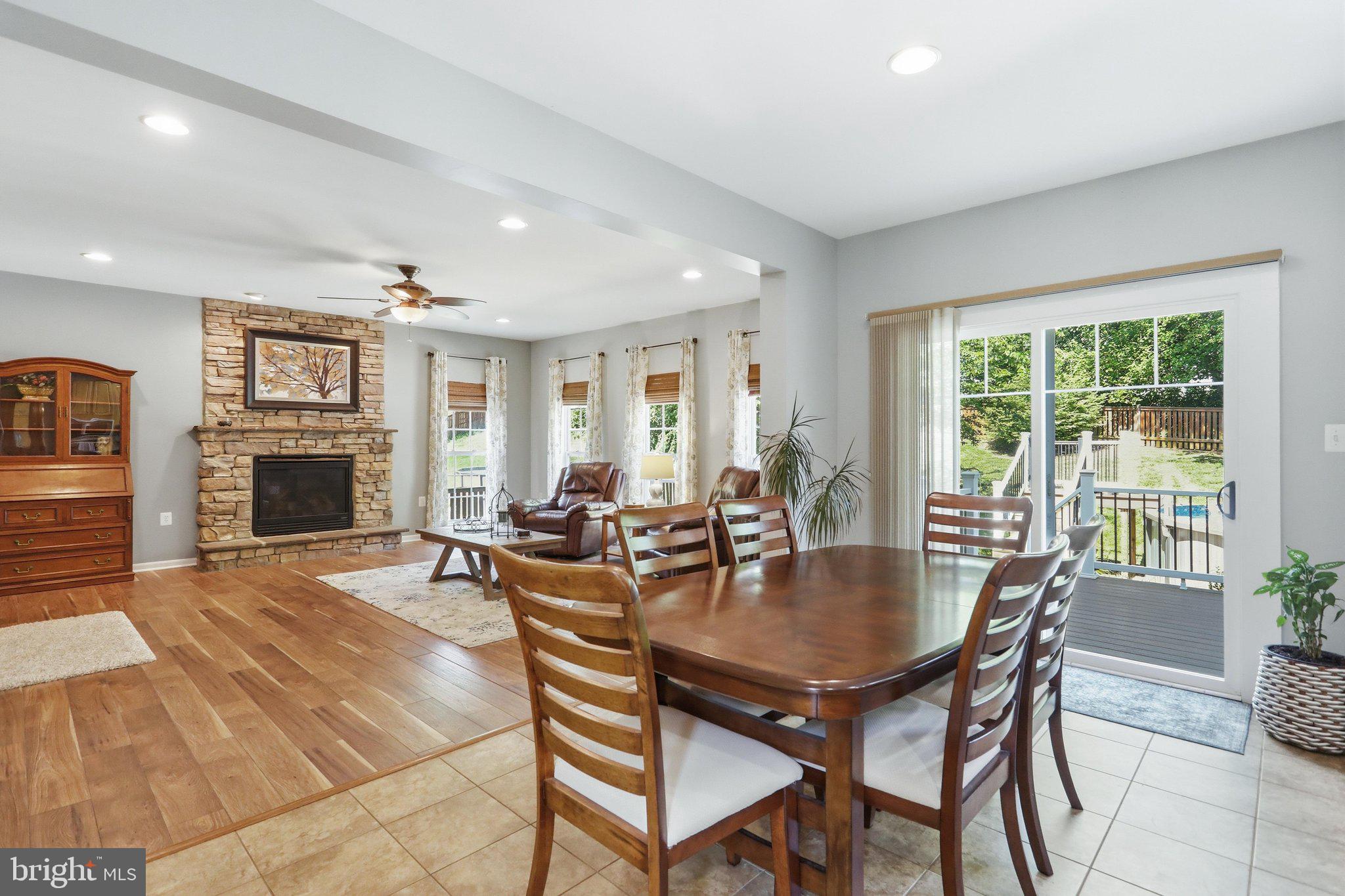 DEMORY FARM - Residential