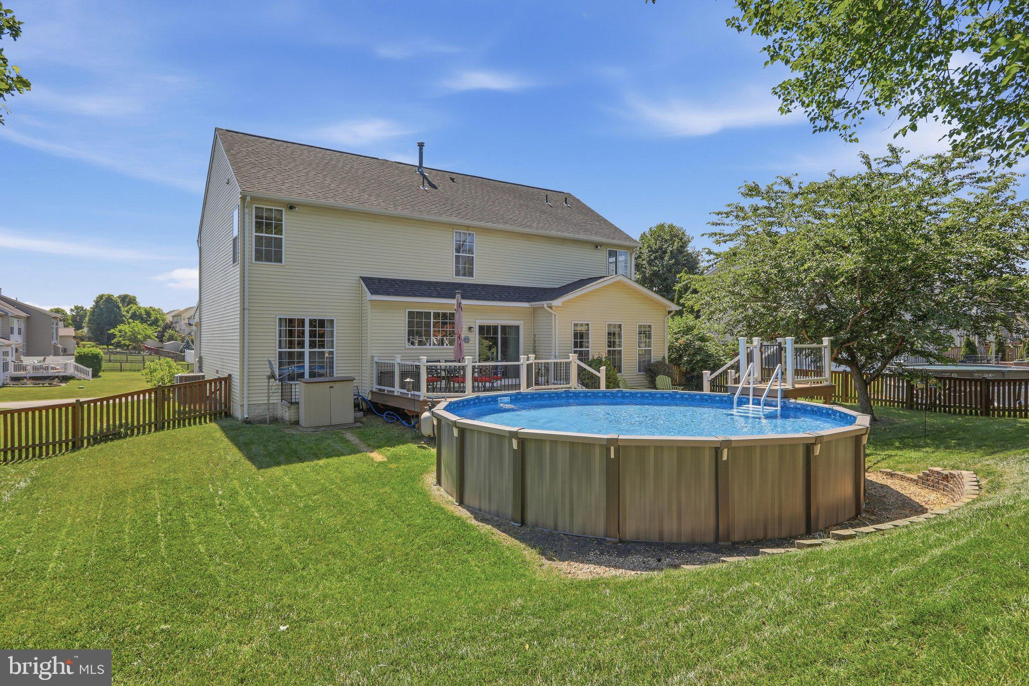 DEMORY FARM - Residential
