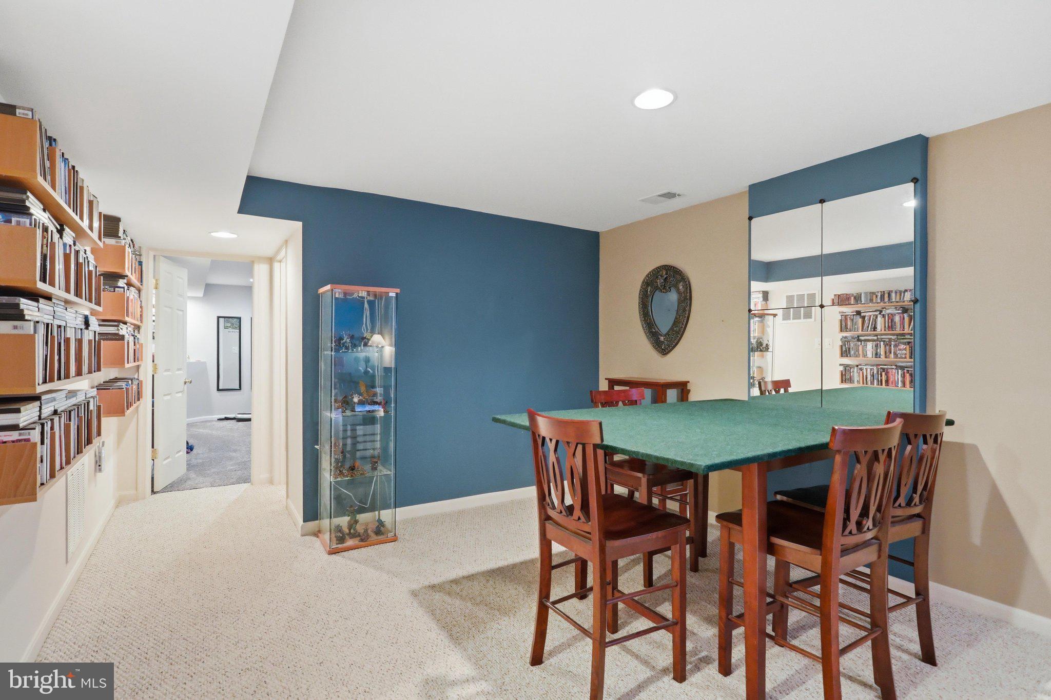DEMORY FARM - Residential