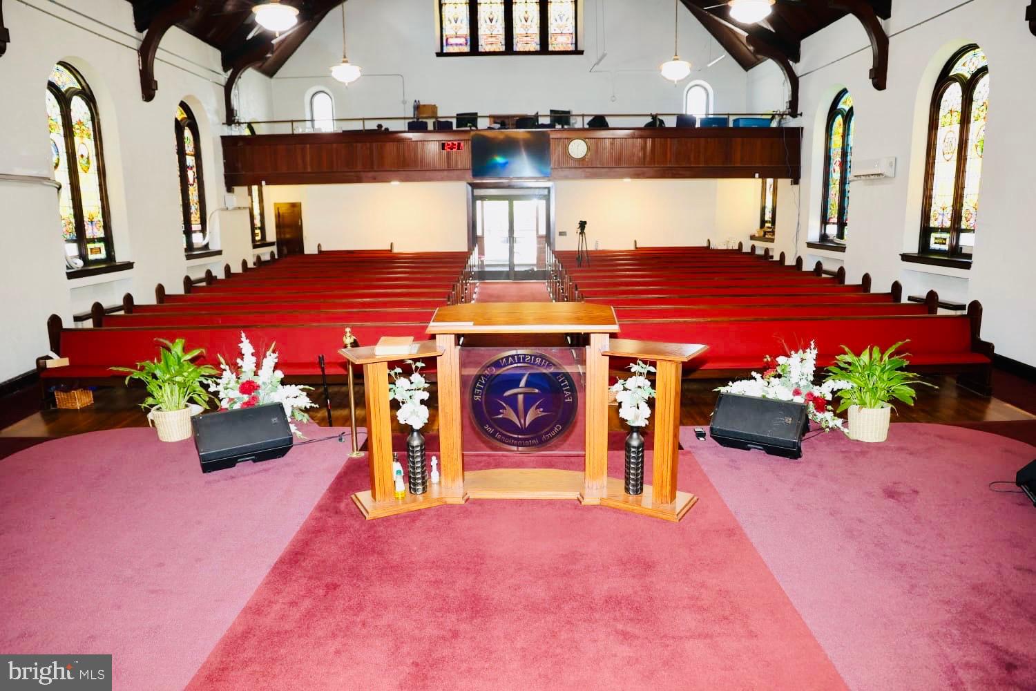 MAYFIELD - Commercial Sale