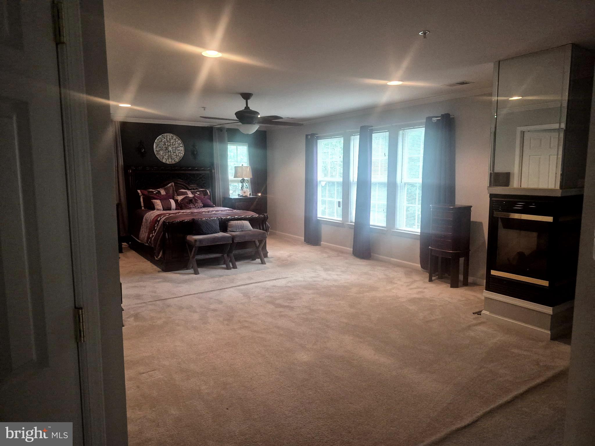 SIMMONS ACRES-ADDN - Residential