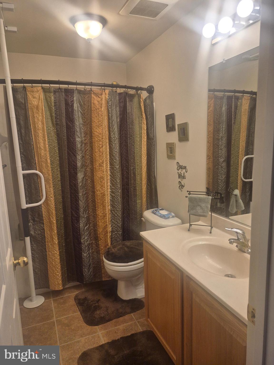 SIMMONS ACRES-ADDN - Residential