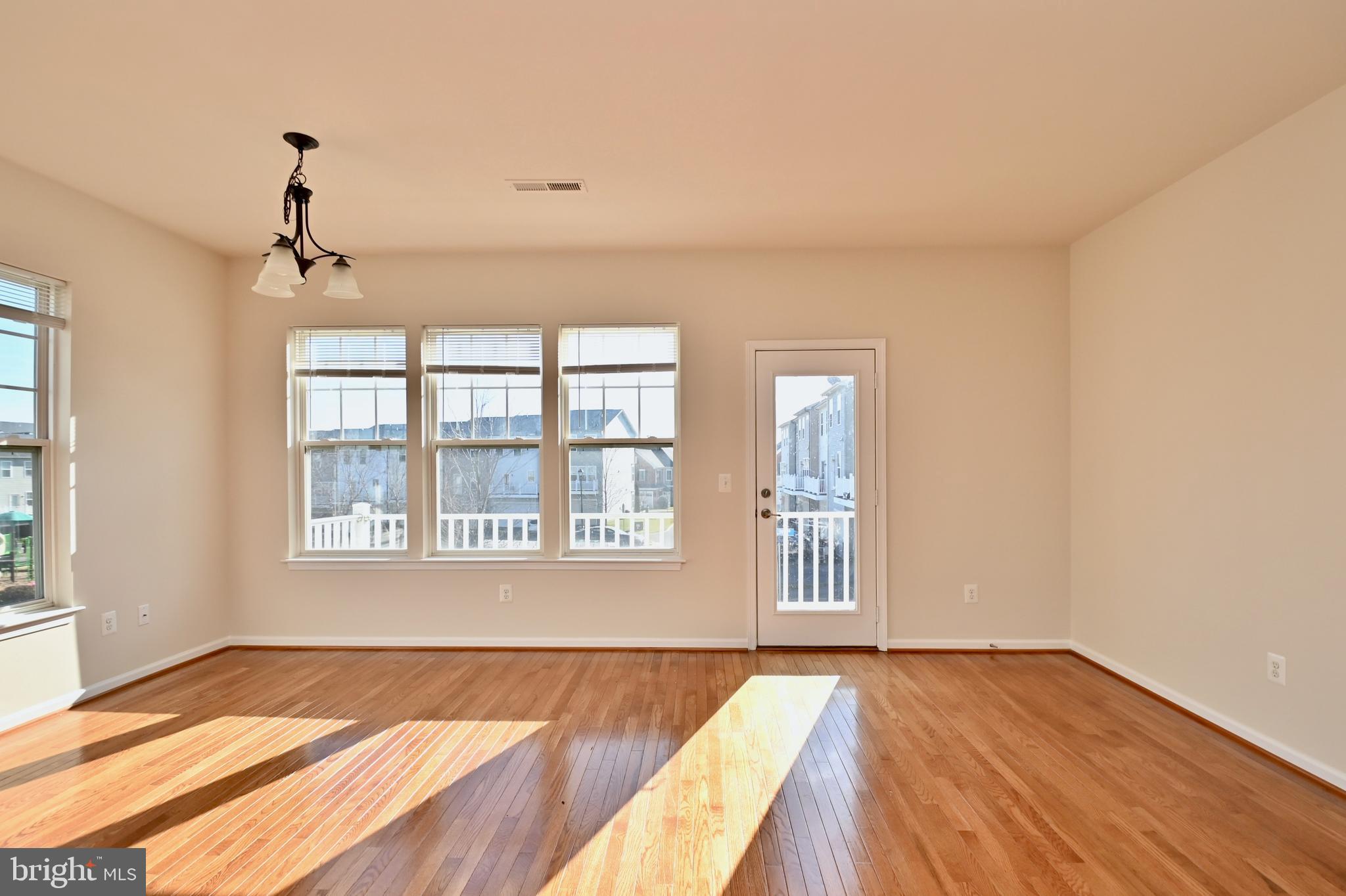 EAST GATE - Residential Lease