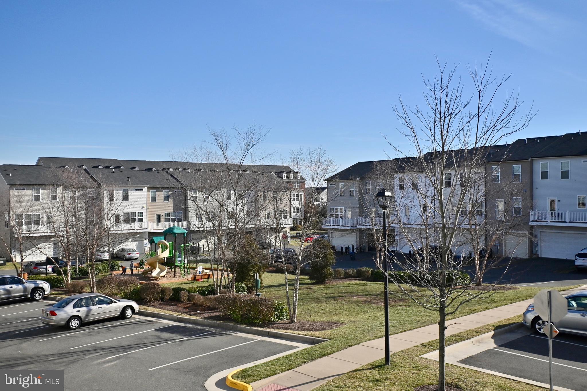 EAST GATE - Residential Lease