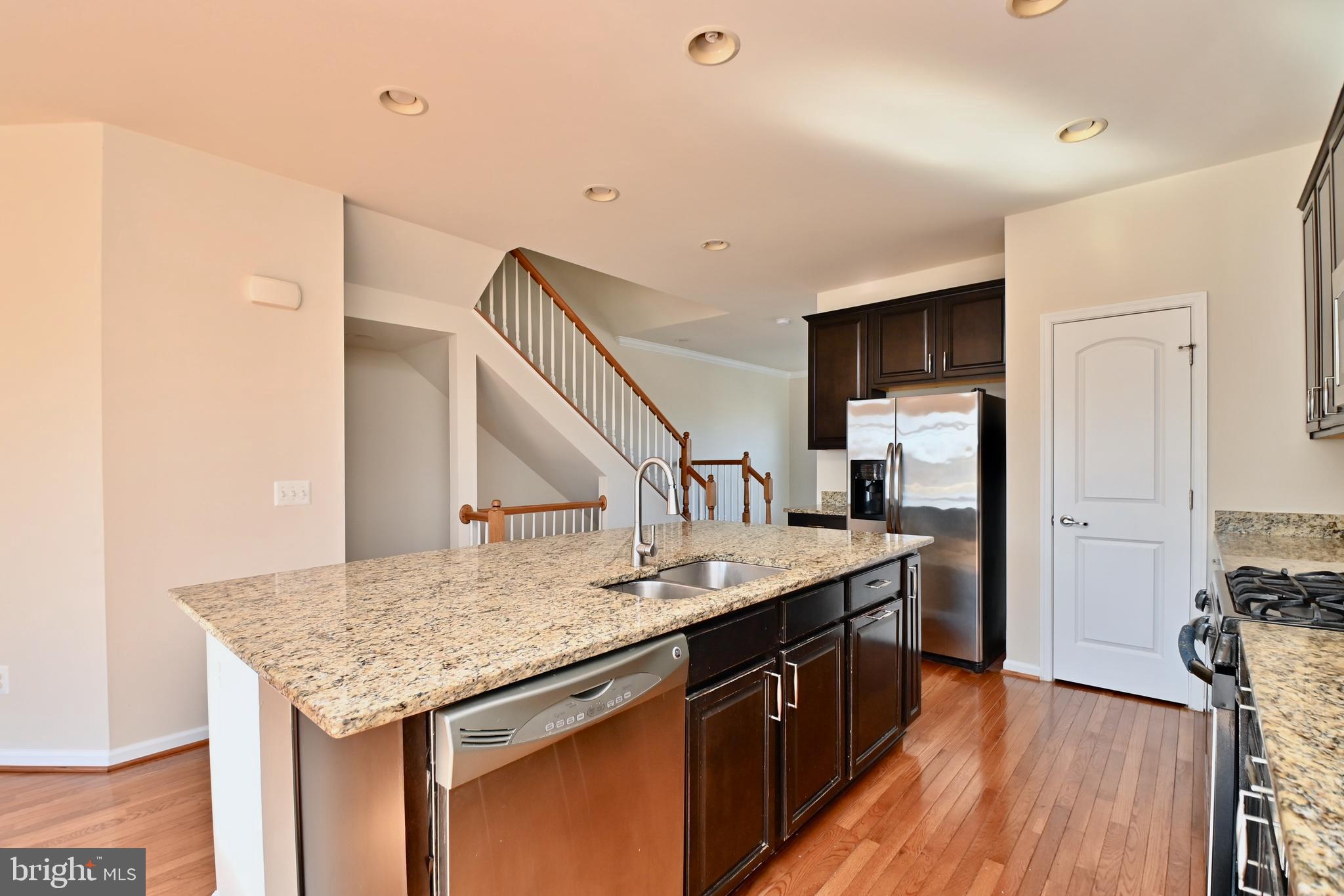 EAST GATE - Residential Lease