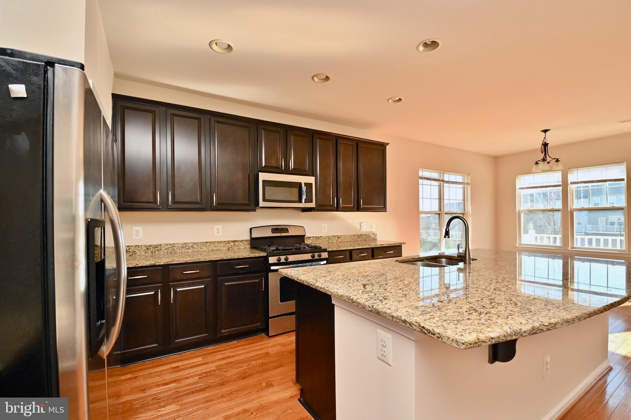 EAST GATE - Residential Lease