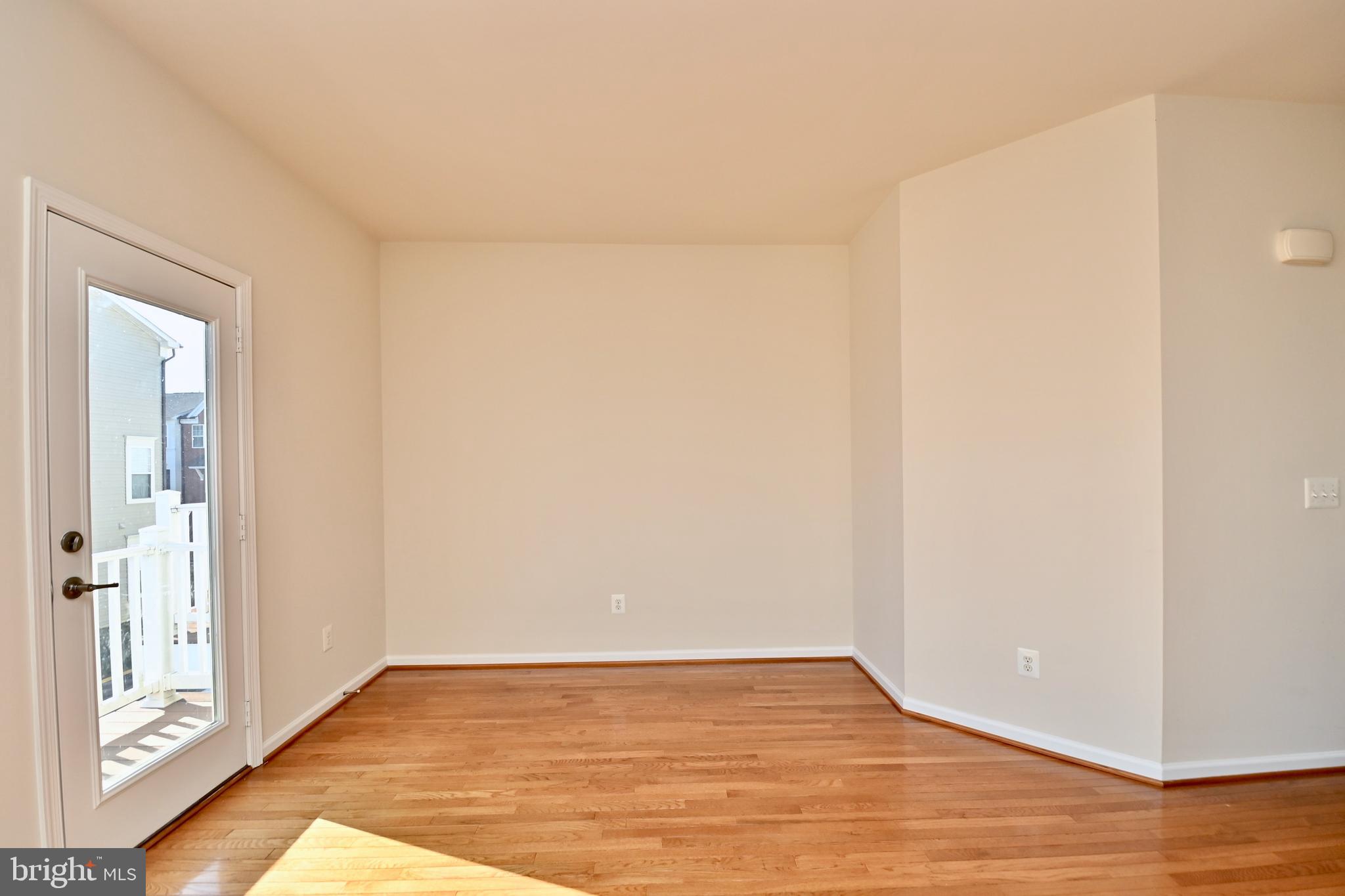 EAST GATE - Residential Lease
