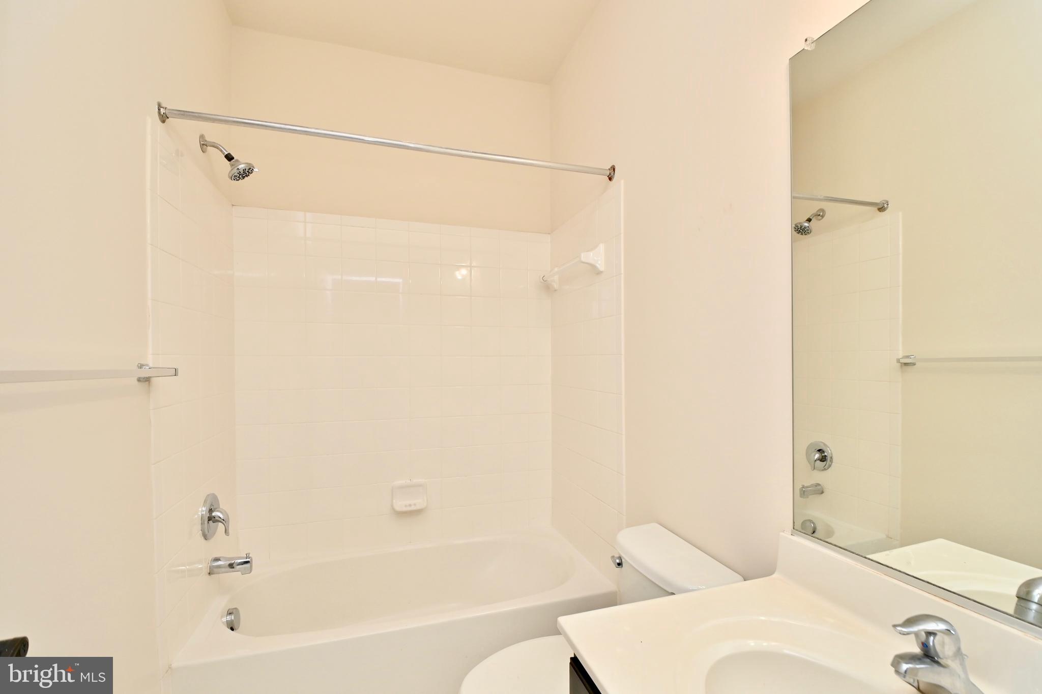 EAST GATE - Residential Lease