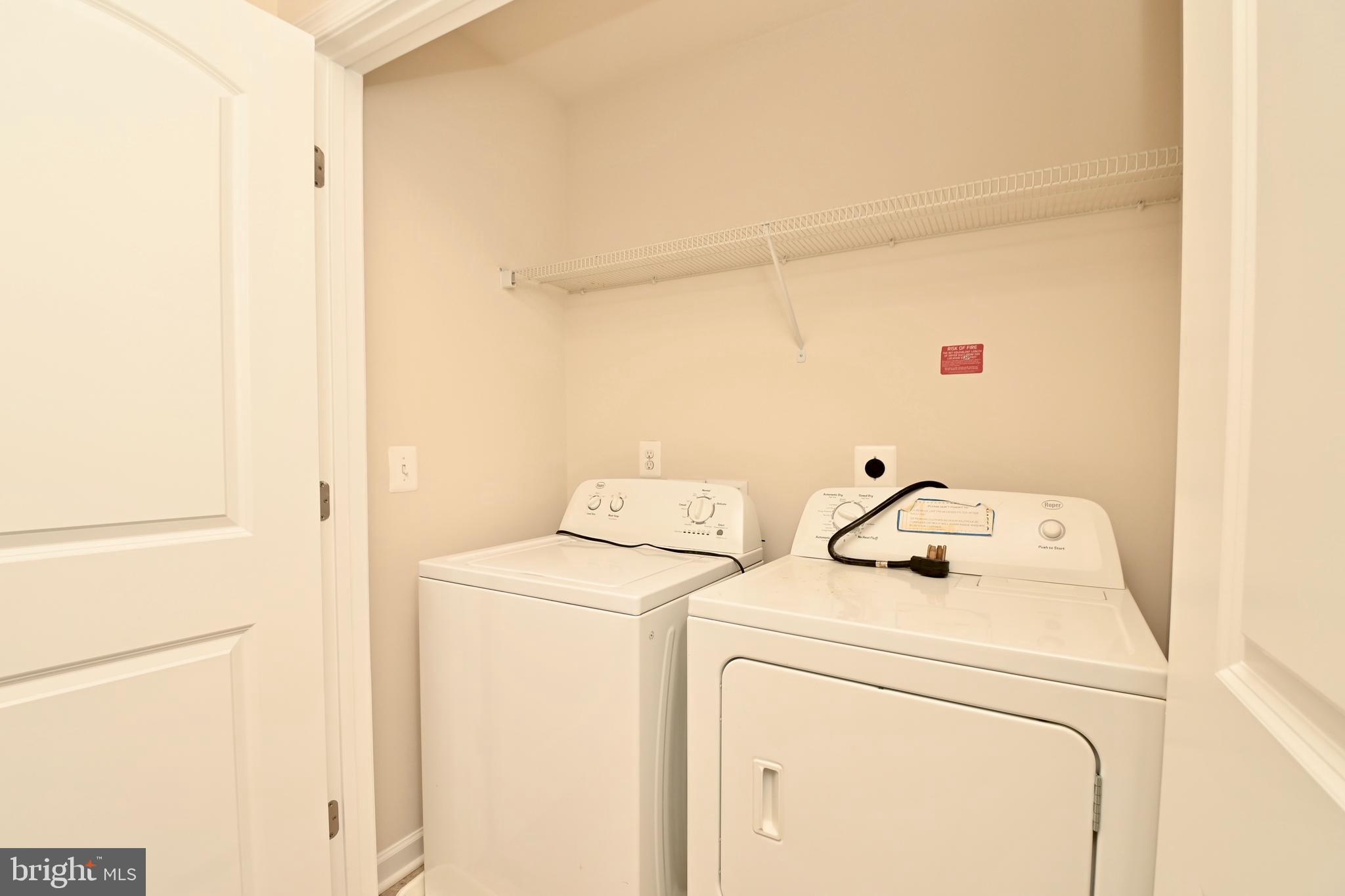 EAST GATE - Residential Lease