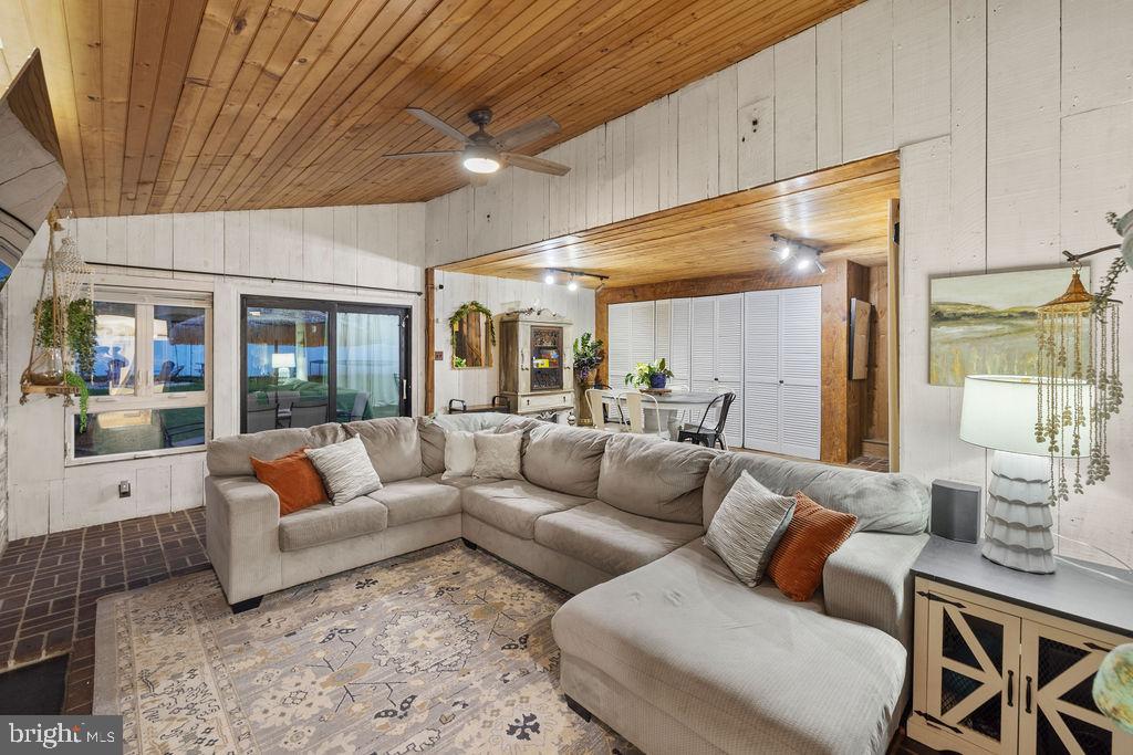 PENN TWP - Residential