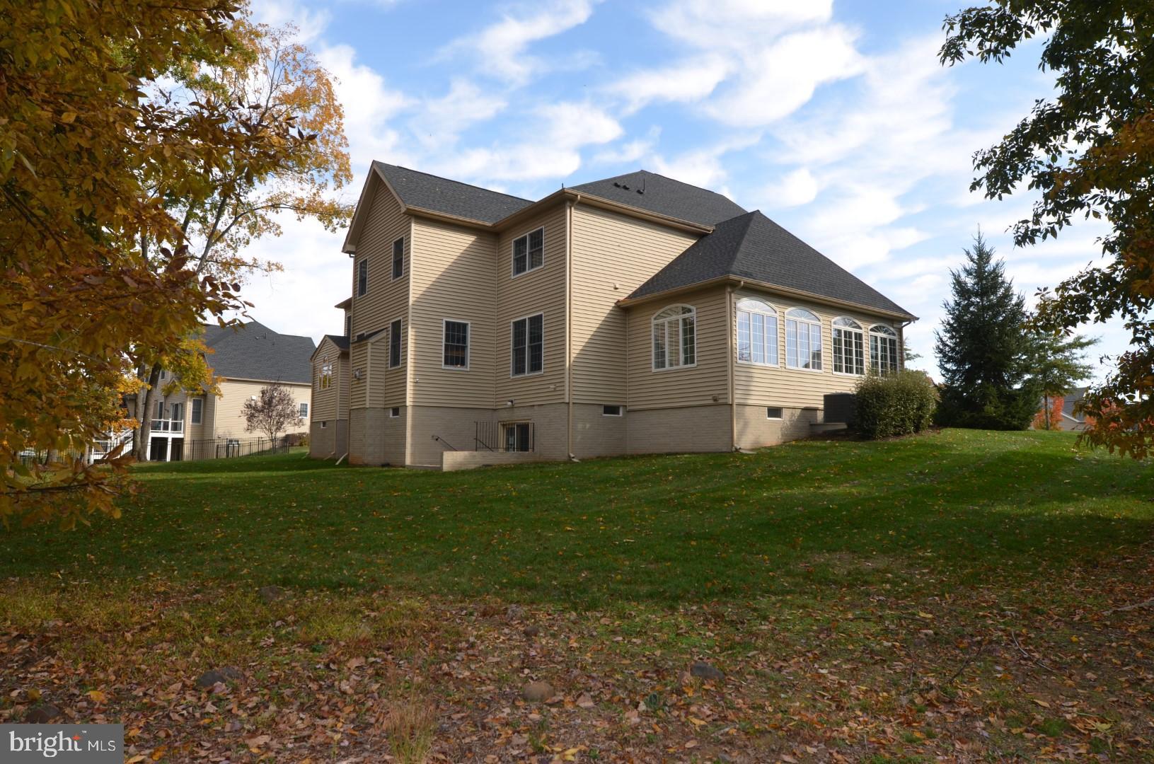 DOMINION VALLEY COUNTRY CLUB - Residential