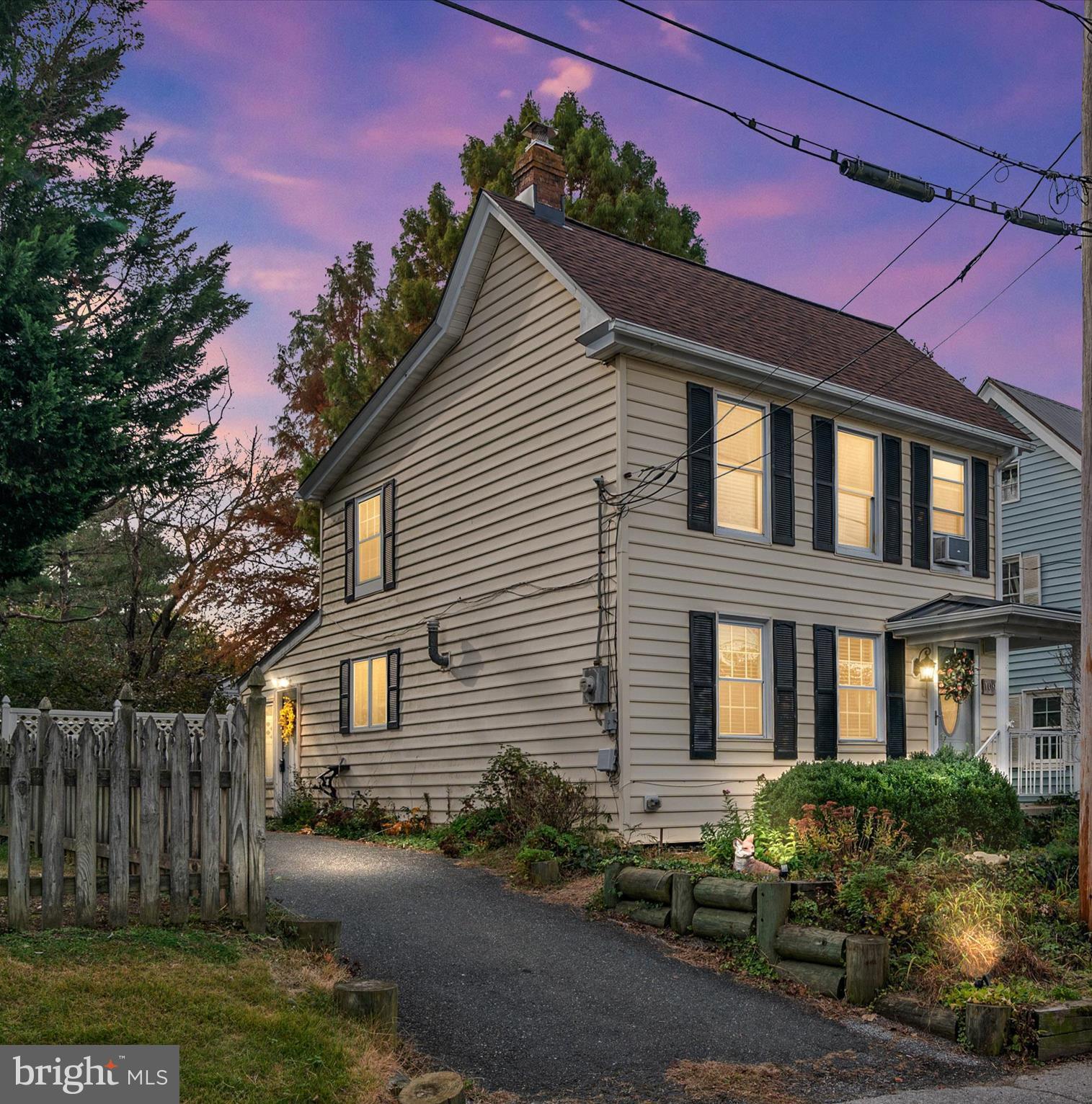 Shed is filled with belongings but will be emptied before settlement- sold as is. Possible VA Assumable loan! LOCATION! WALKABLE to all that the Town of Centreville has to offer and just steps to the Wharf's waterside! This ADORABLE Historic Home sits on a quiet street and offers a rare FENCED-IN BACKYARD and Private parking.... on your very own Driveway!!  Super cute inside with an open eat-in kitchen, large sunroom for reading or working from home and a family room with cozy Gas Fireplace! Updated kitchen to include white cabinets and stainless-steel appliances.  Oversized Primary Bedroom boasts Barn Doors and Sitting Area. Tons of natural light flows throughout this home! Enjoy quiet nights on the back deck or stroll down to the Wharf  where you can launch a boat or kayak from the public landing, fish from the pier or enjoy the Wharf Park and its surrounding beauty! Seller recently added a NEW Architectural Roof that will give you peace mind for many years to come! Open House Weekend Stop by for a tour!