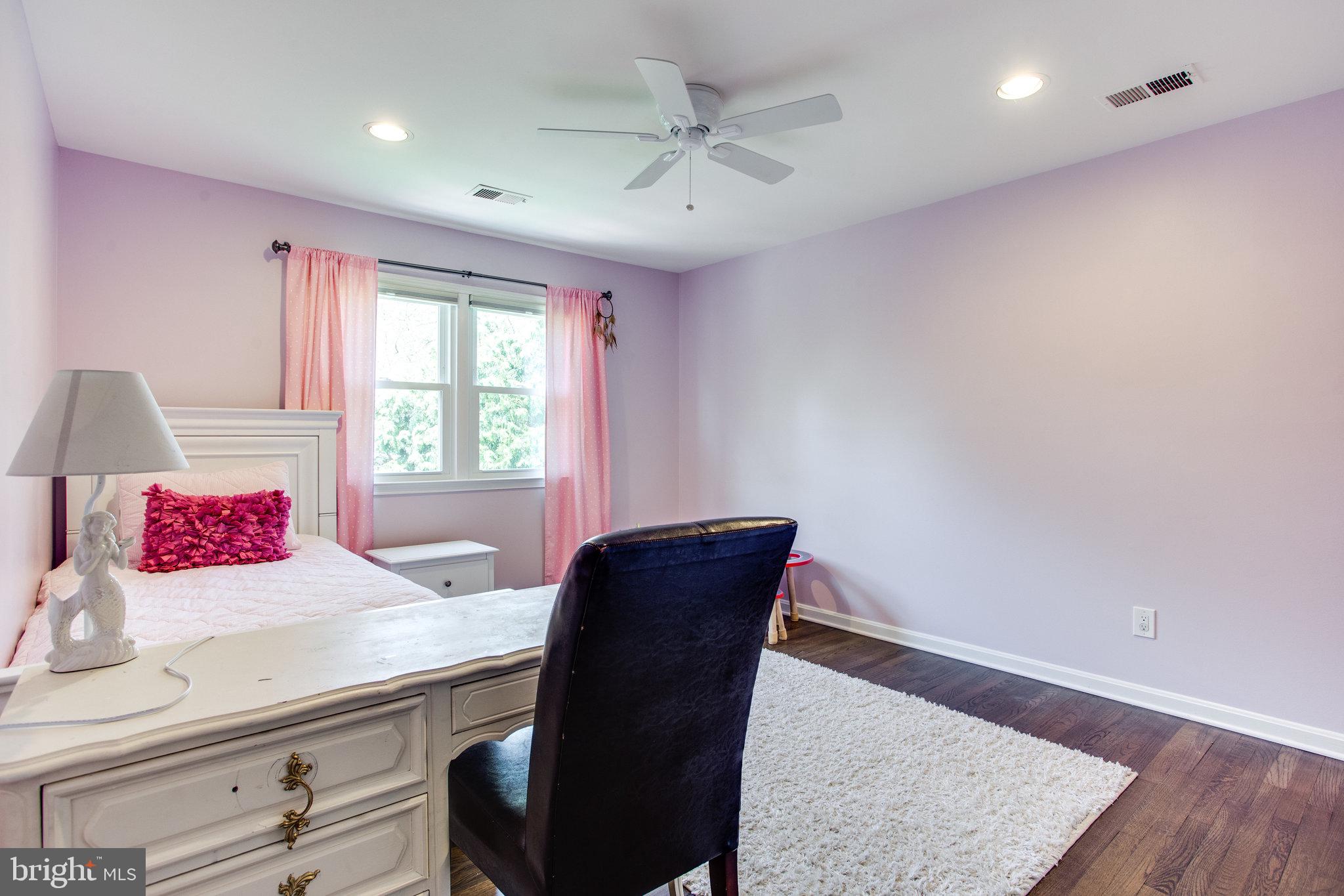 HAMLET - Residential