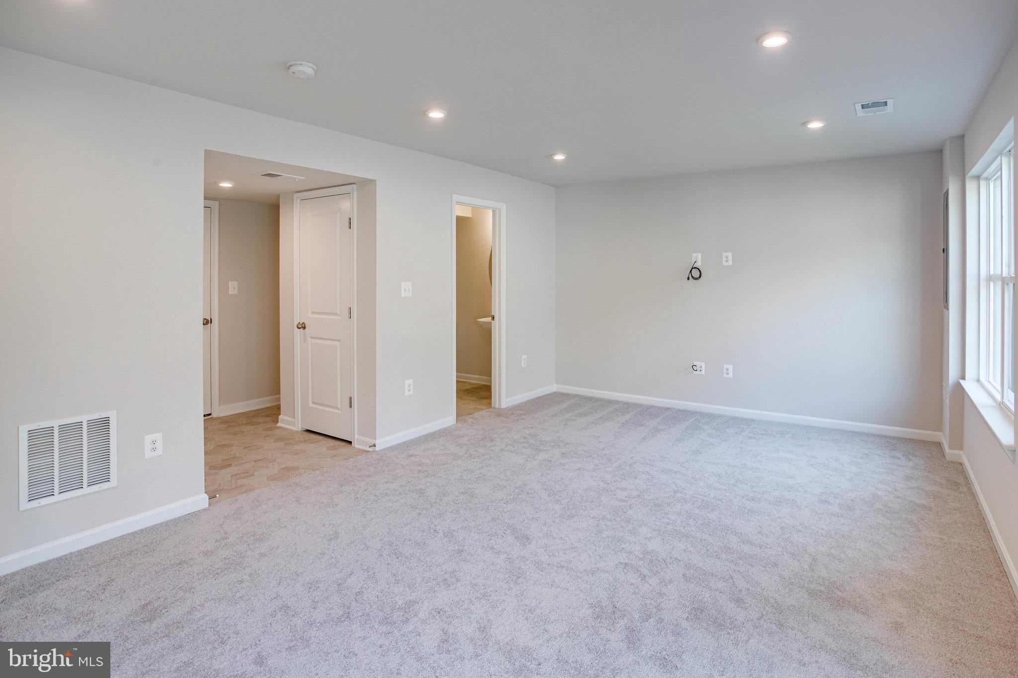 HIGHLAND PARK - Residential