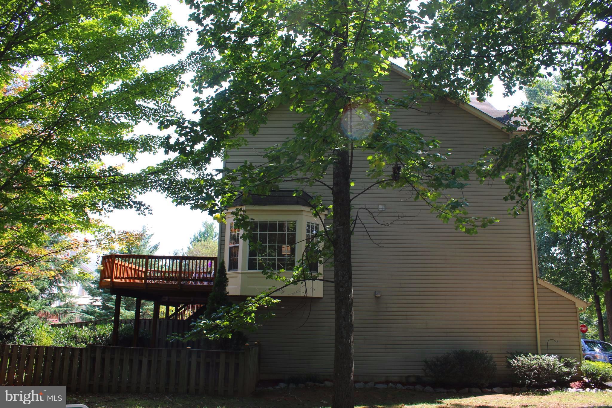 JAMES CREEK - Residential