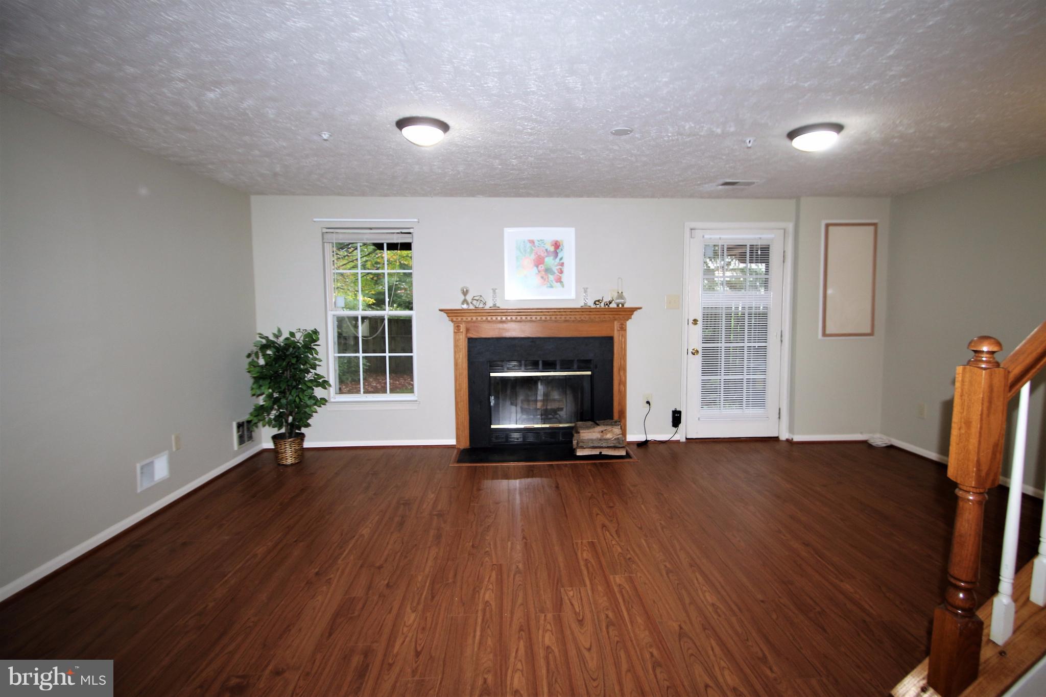 JAMES CREEK - Residential