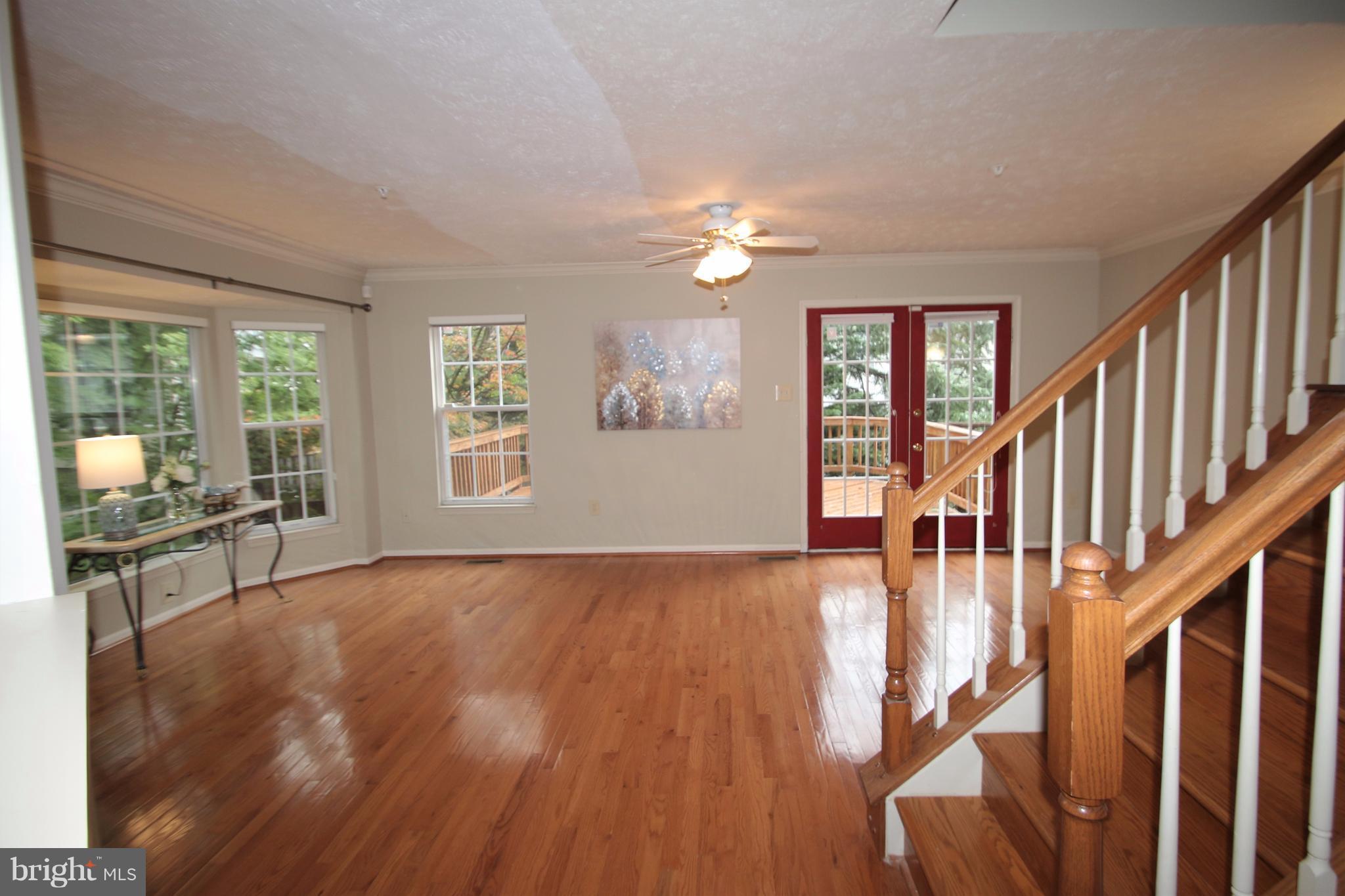 JAMES CREEK - Residential