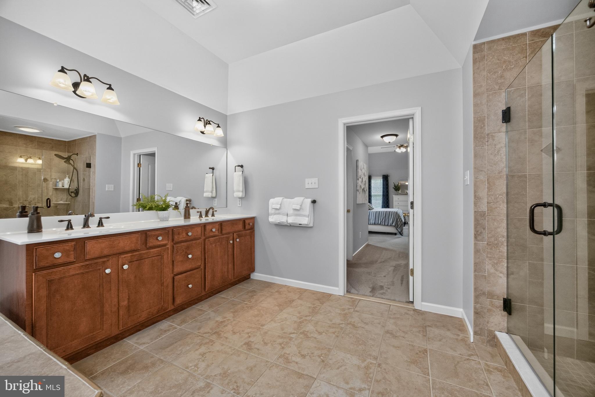 POND VIEW ESTATES - Residential