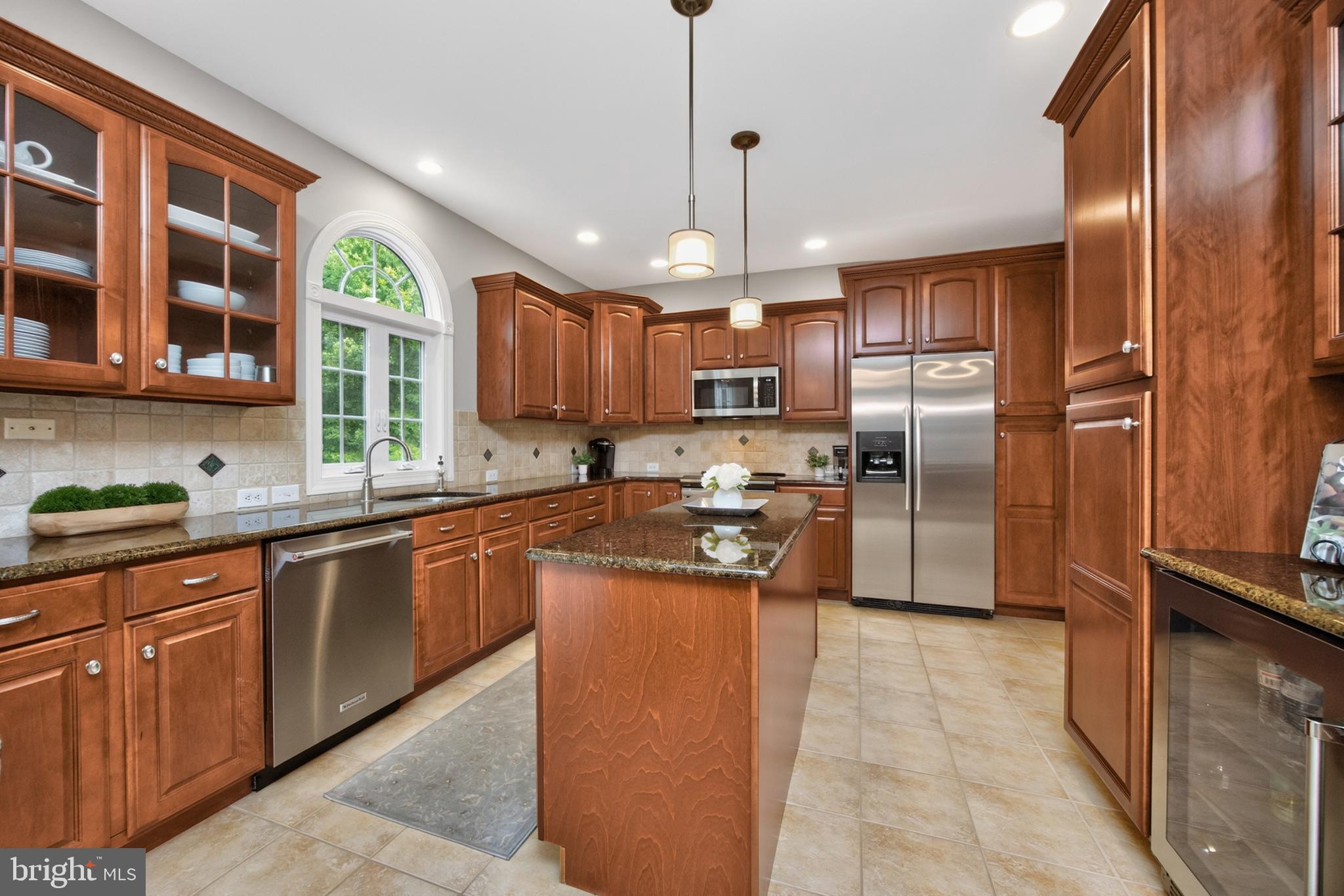 POND VIEW ESTATES - Residential