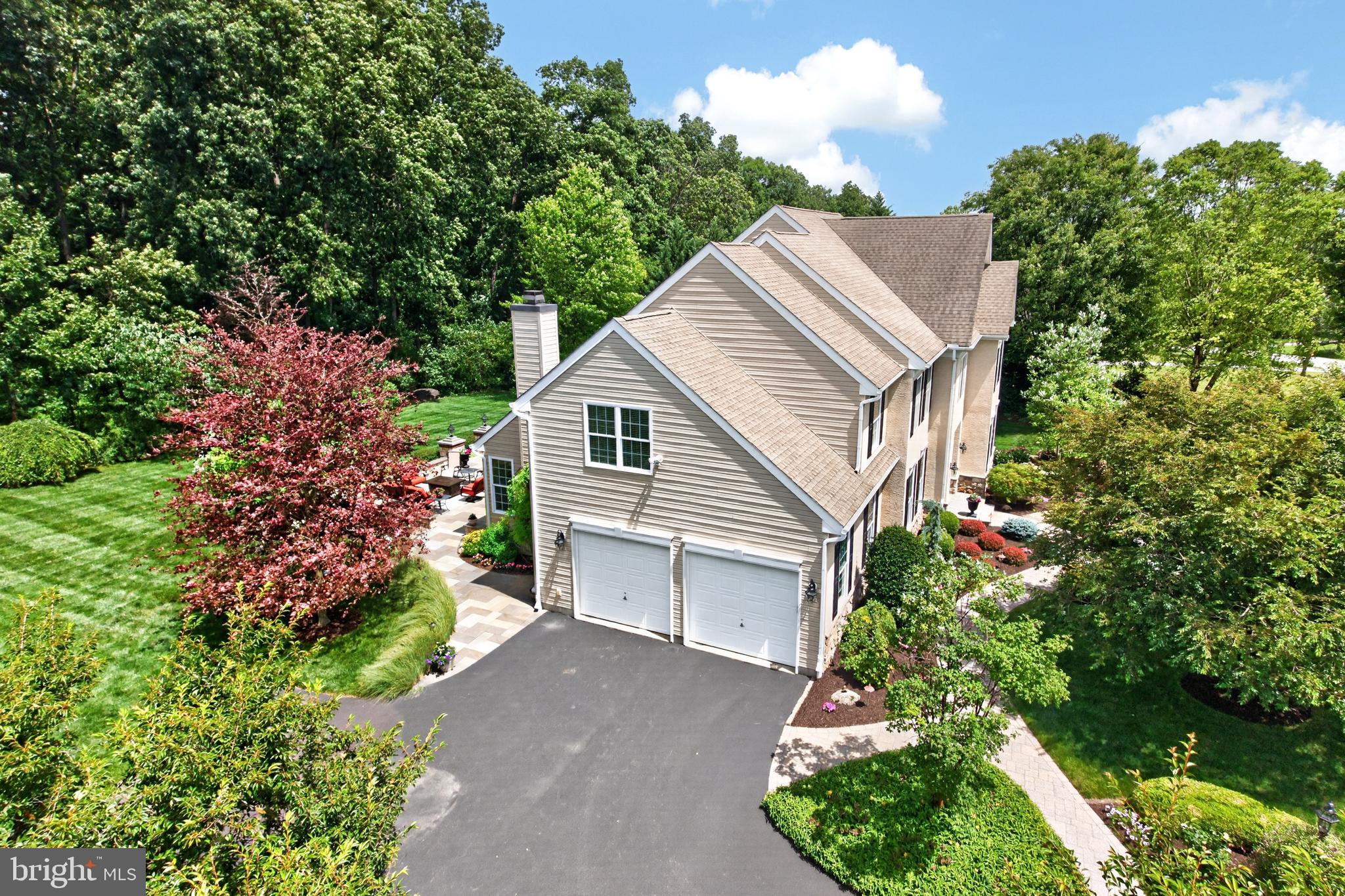 POND VIEW ESTATES - Residential