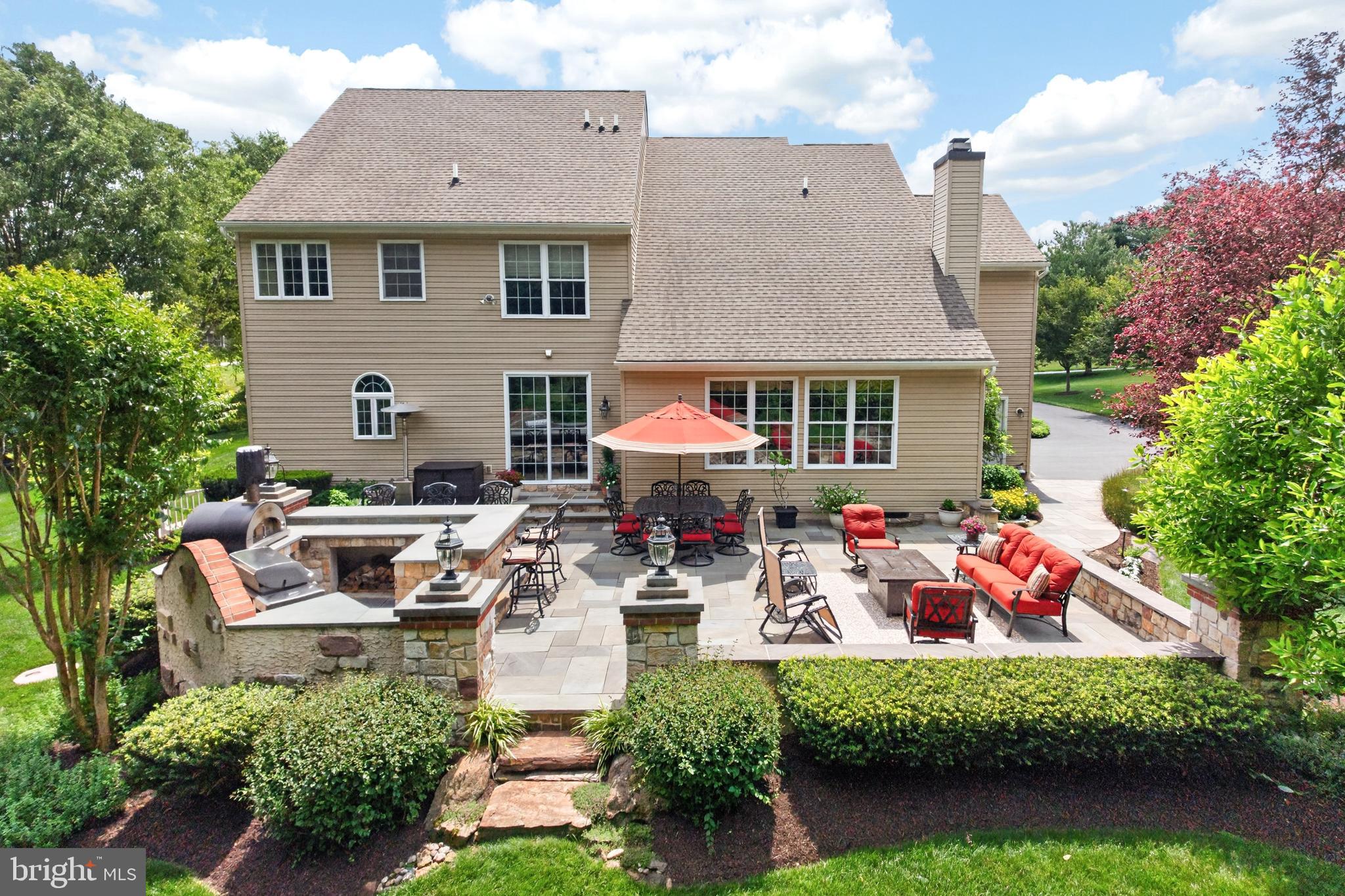 POND VIEW ESTATES - Residential