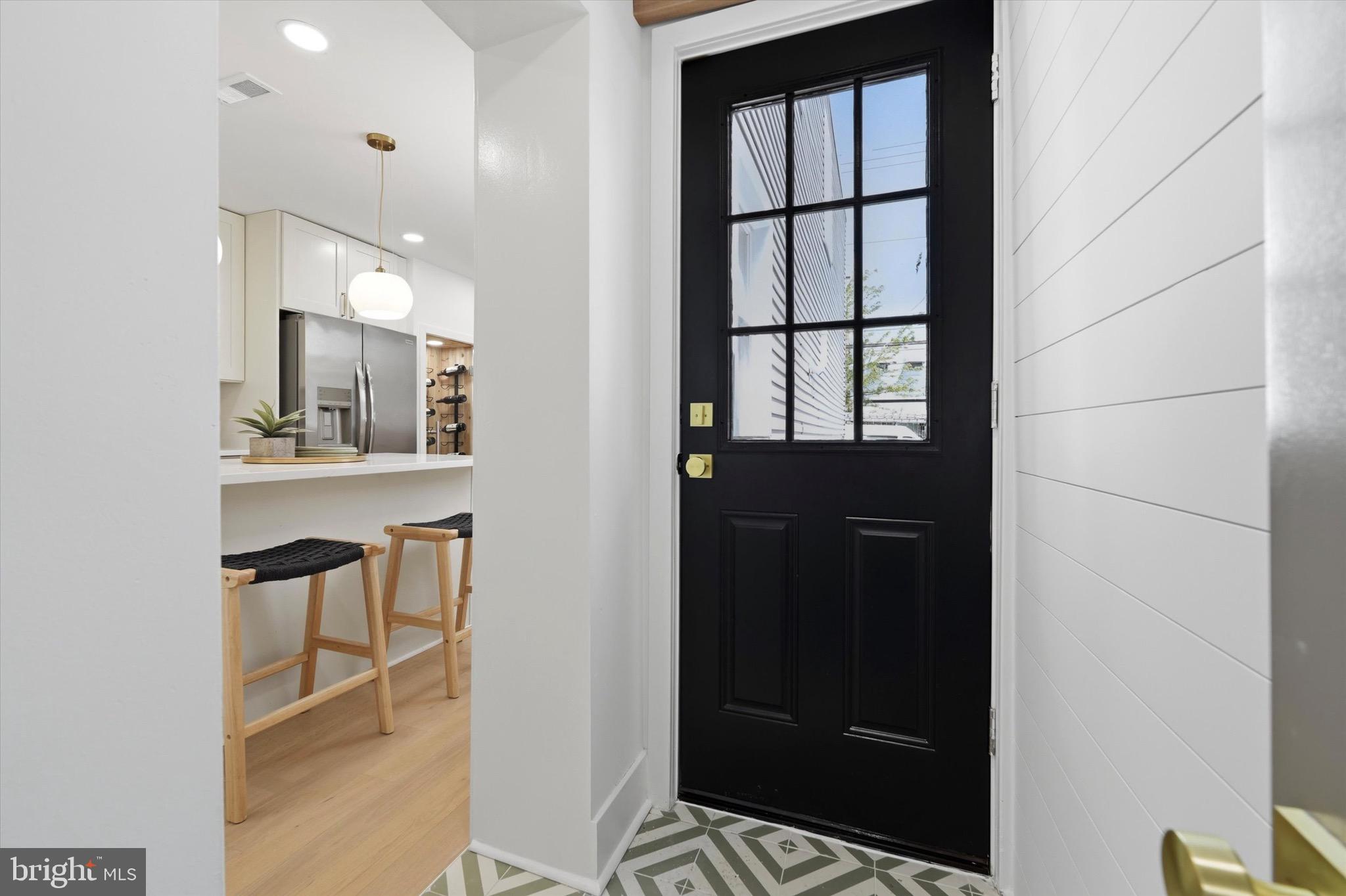 PASSYUNK SQUARE - Residential