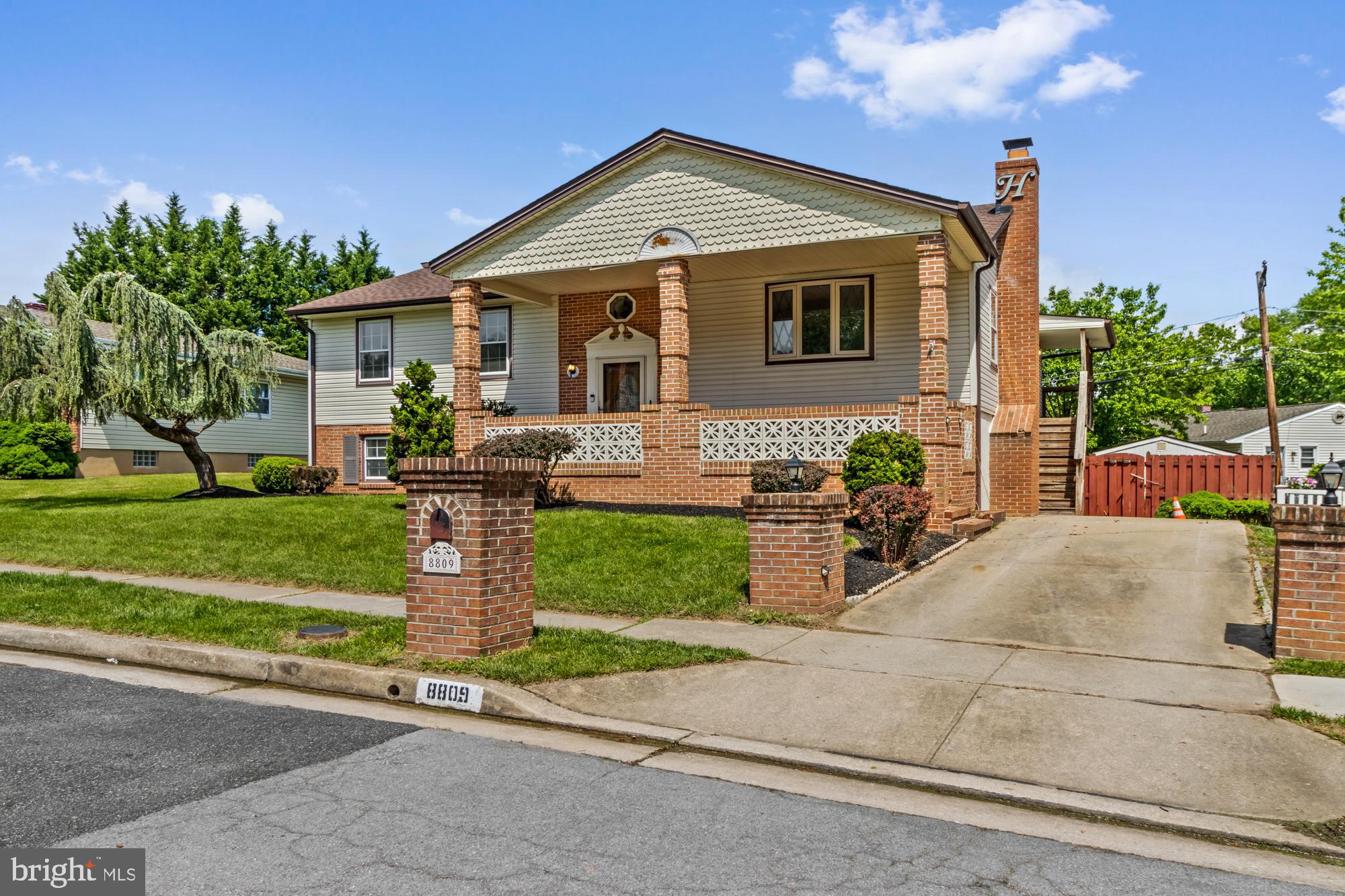 SILVERGATE - Residential