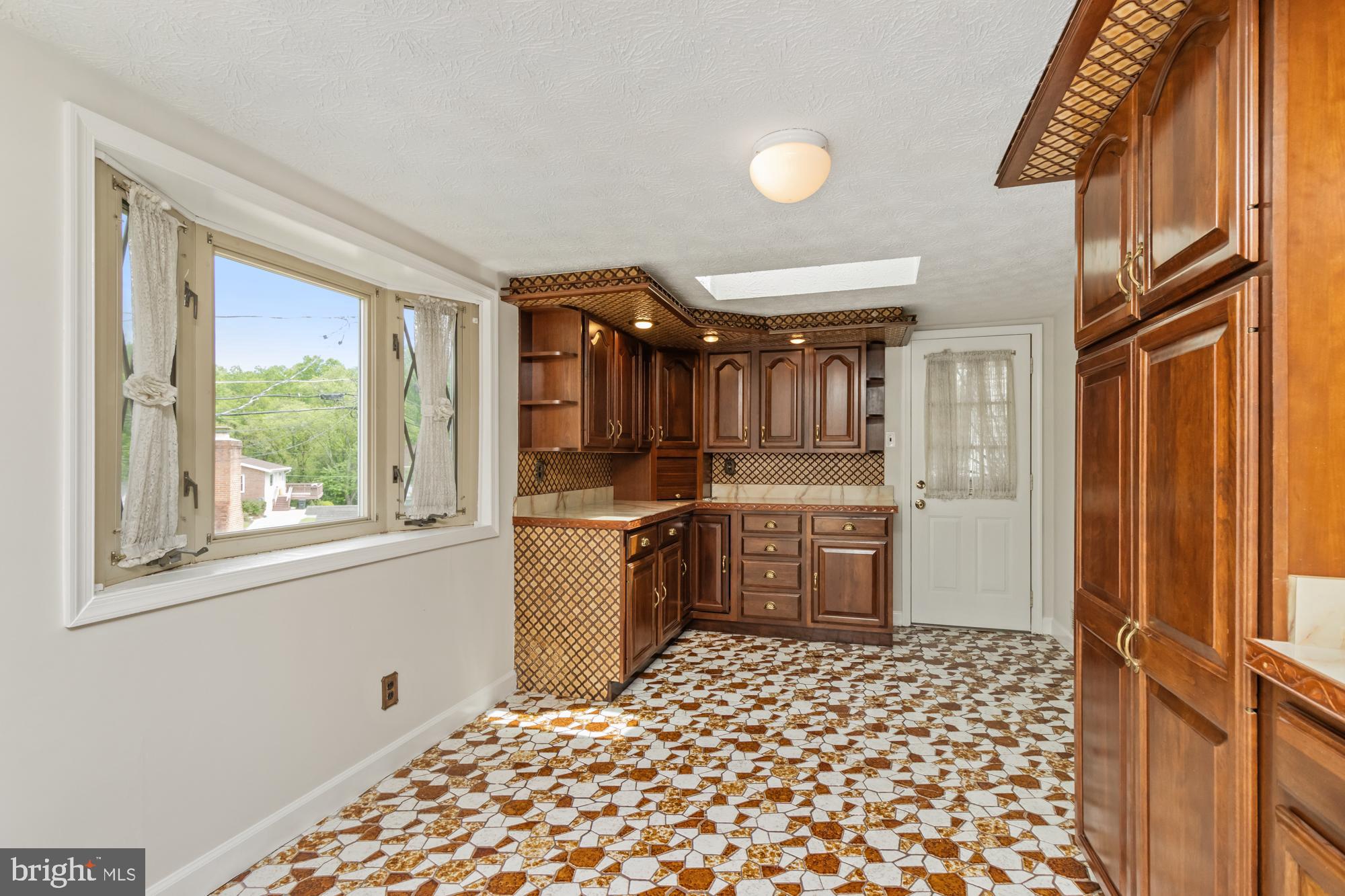 SILVERGATE - Residential