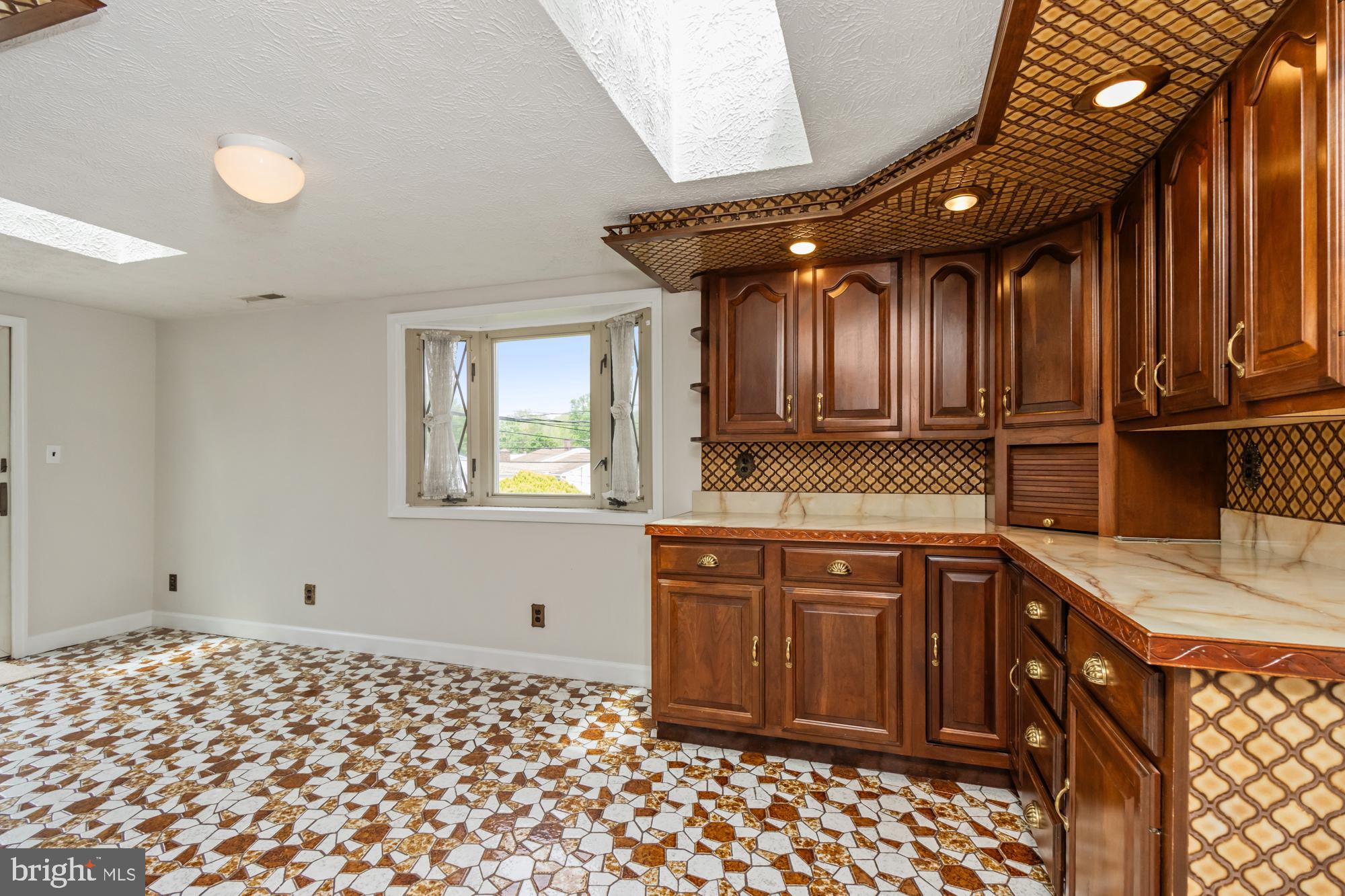 SILVERGATE - Residential