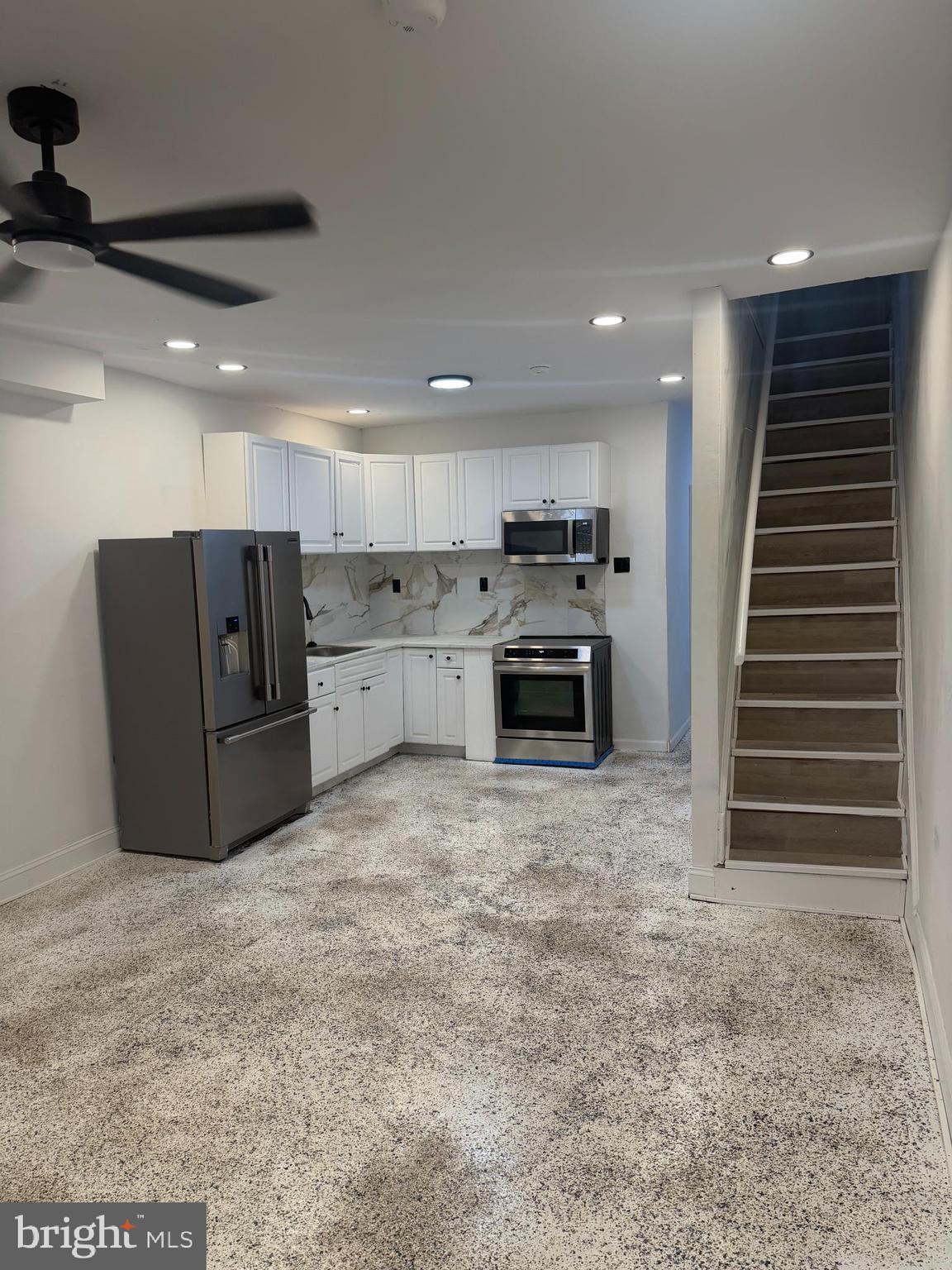 STRAWBERRY MANSION - Residential