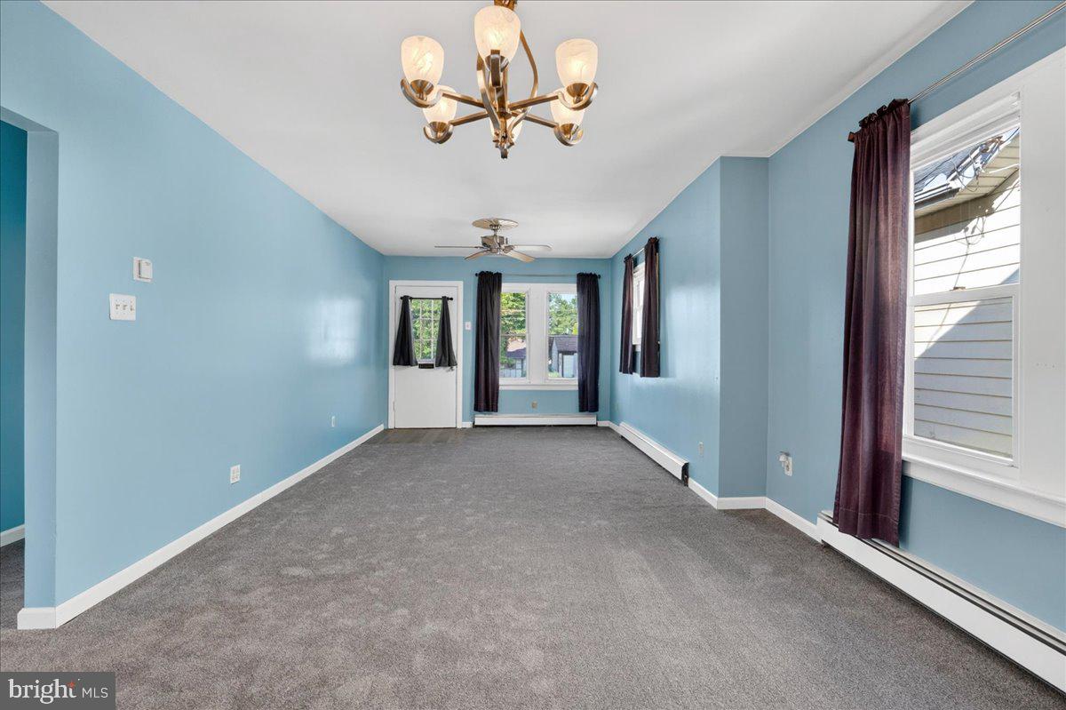FOX CHASE - Residential