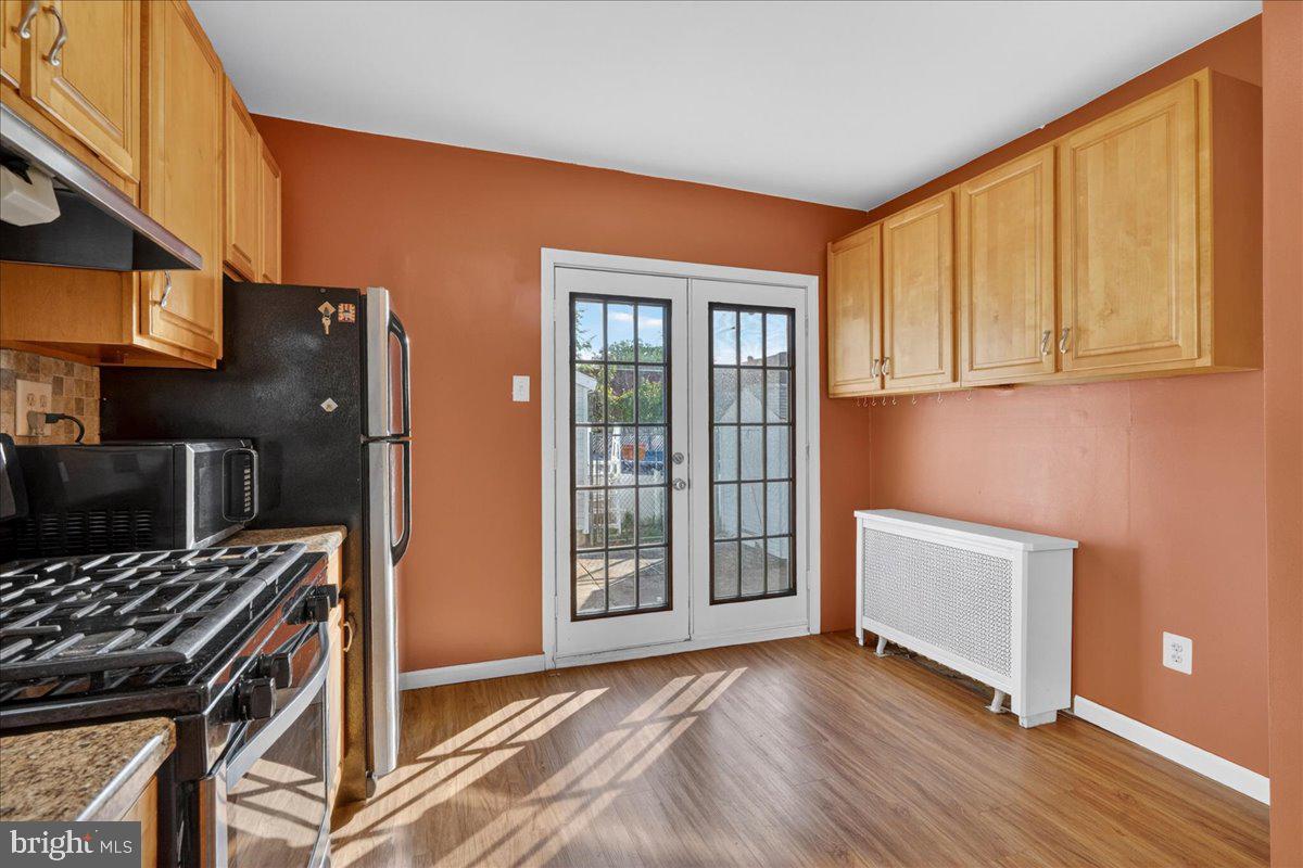 FOX CHASE - Residential