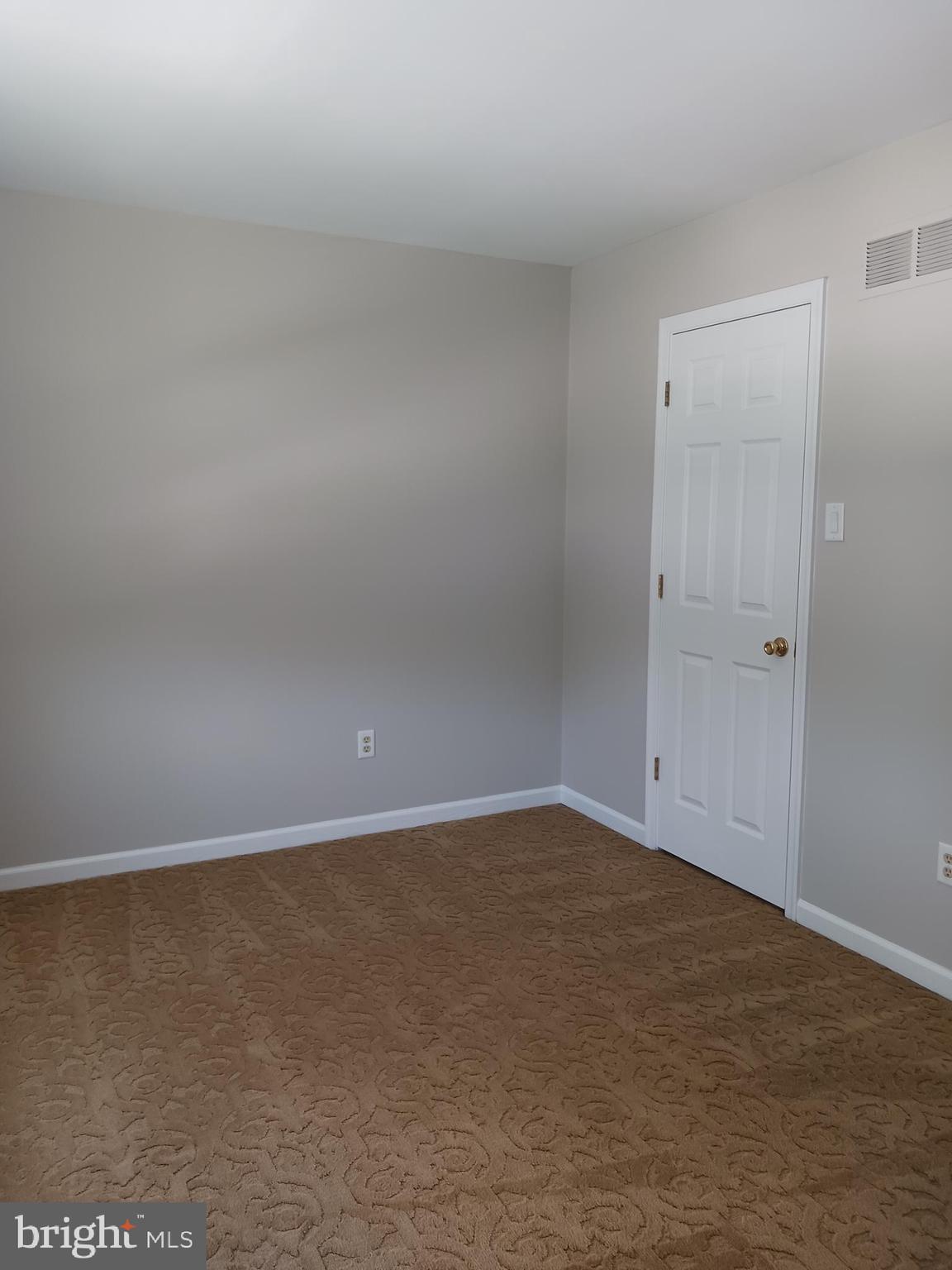 CARRIAGE KNOLL - Residential