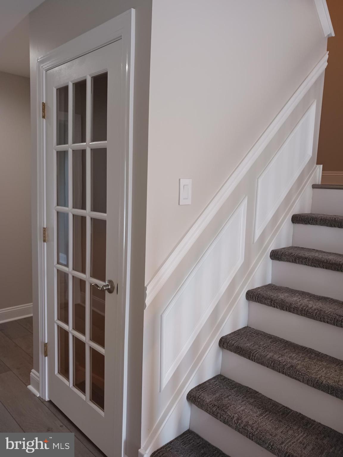 CARRIAGE KNOLL - Residential