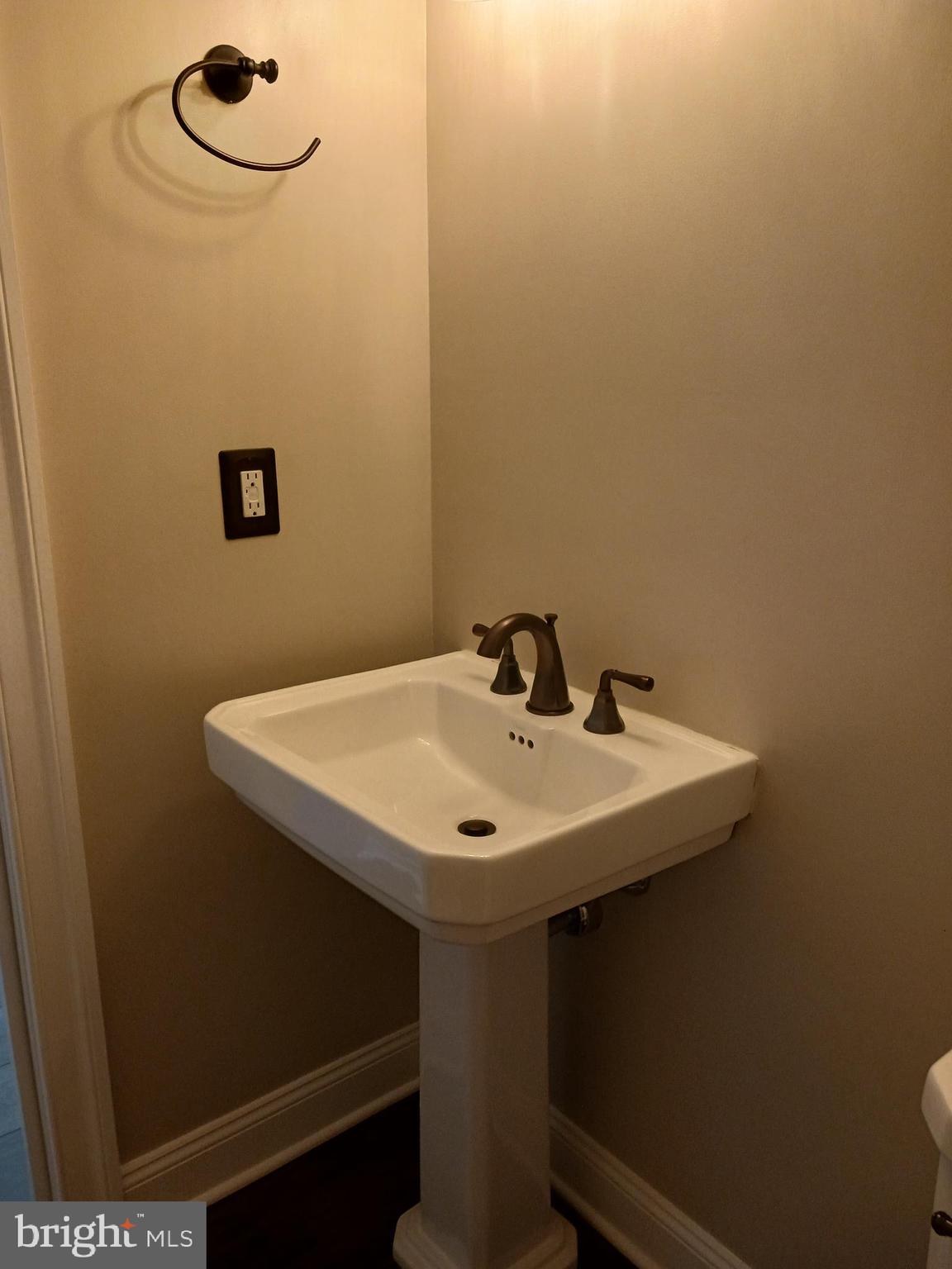 CARRIAGE KNOLL - Residential