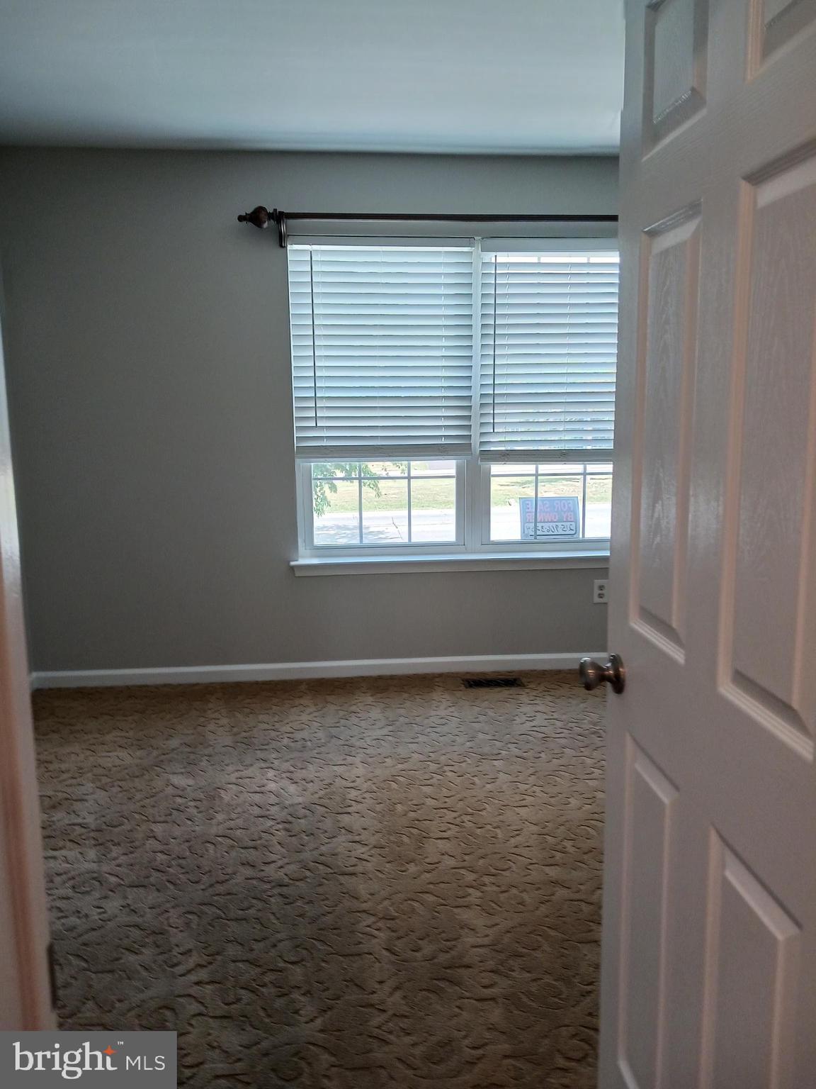 CARRIAGE KNOLL - Residential
