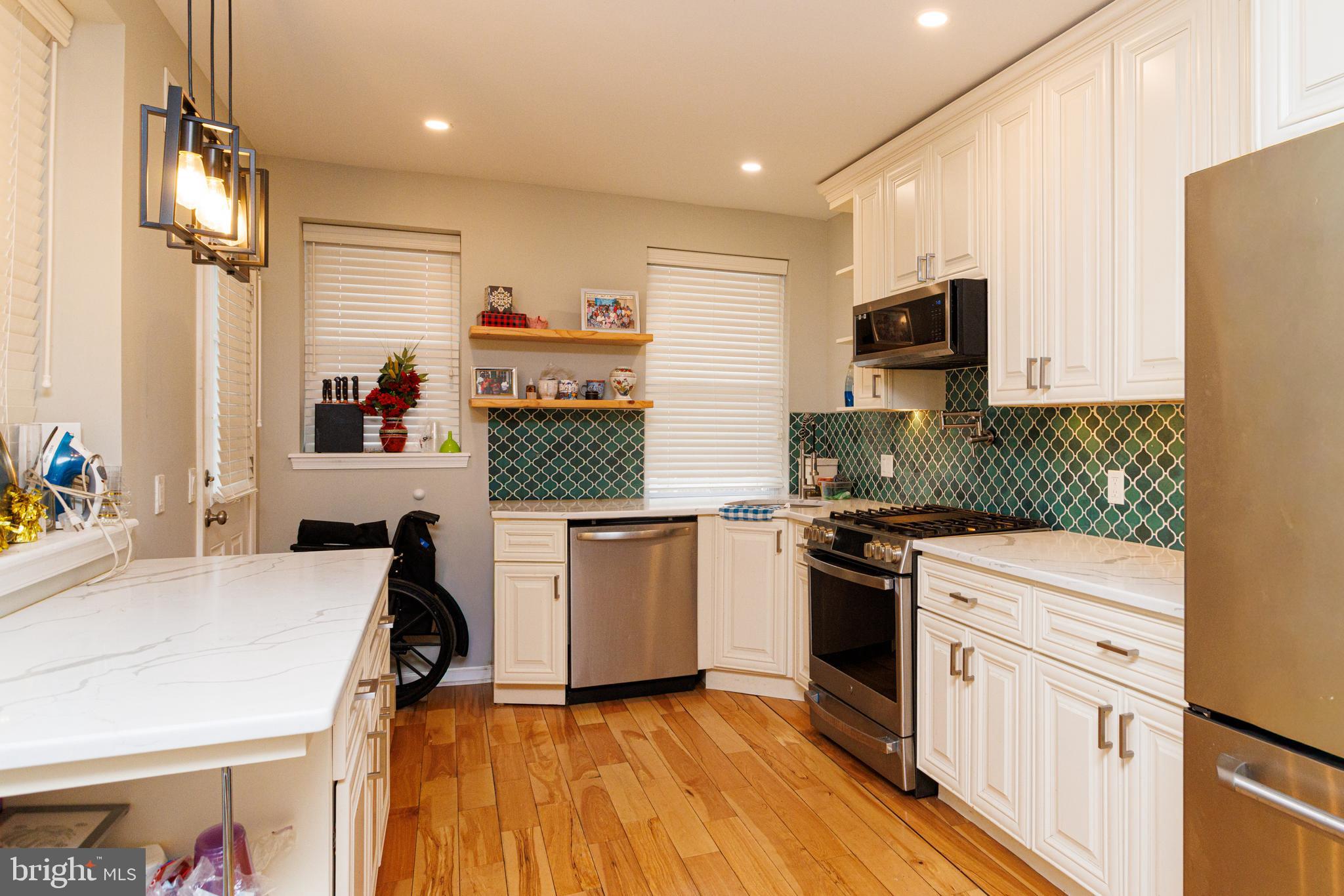OVERBROOK - Residential