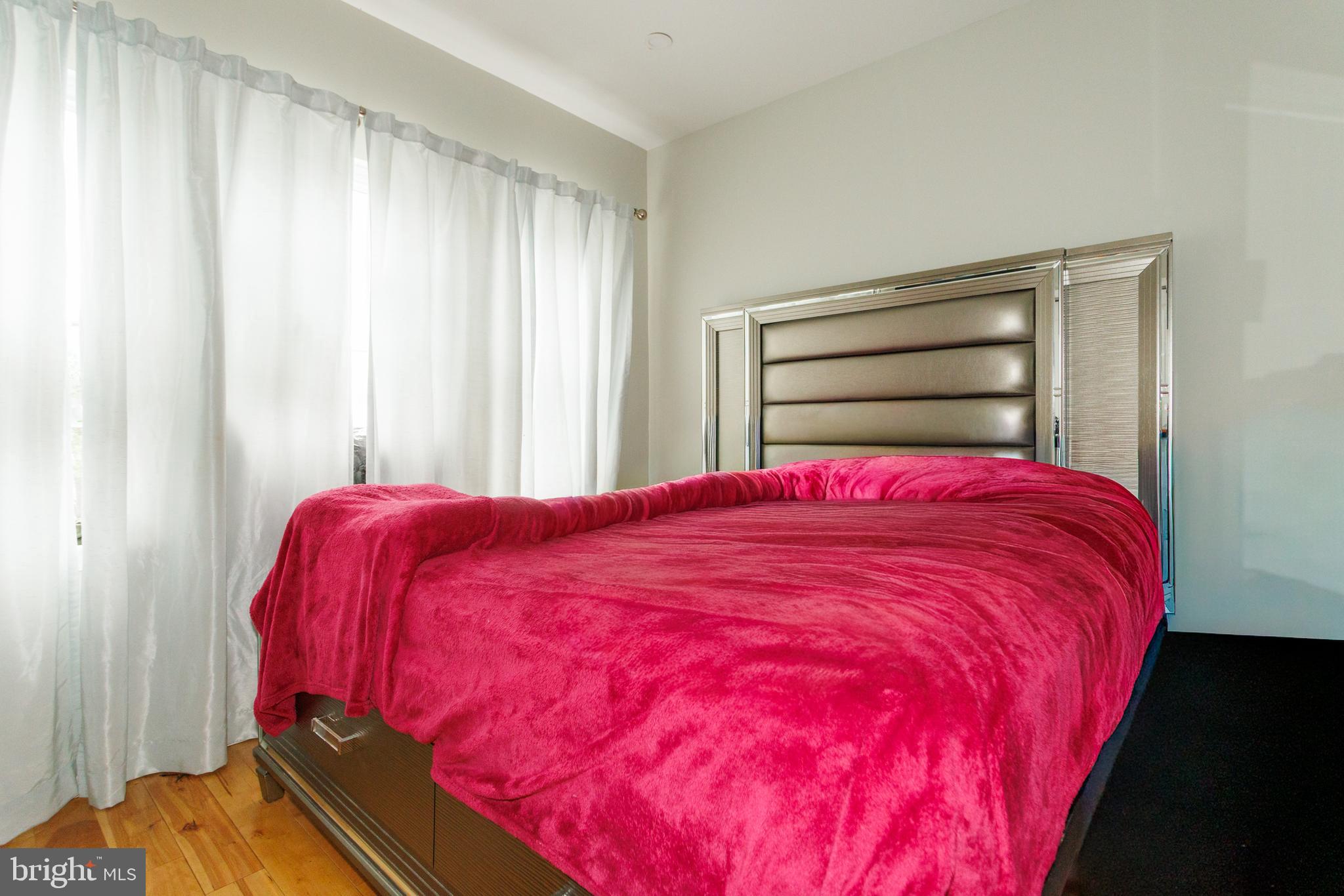 OVERBROOK - Residential