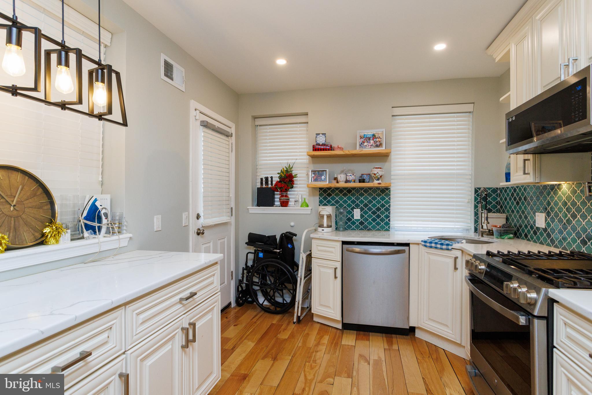 OVERBROOK - Residential