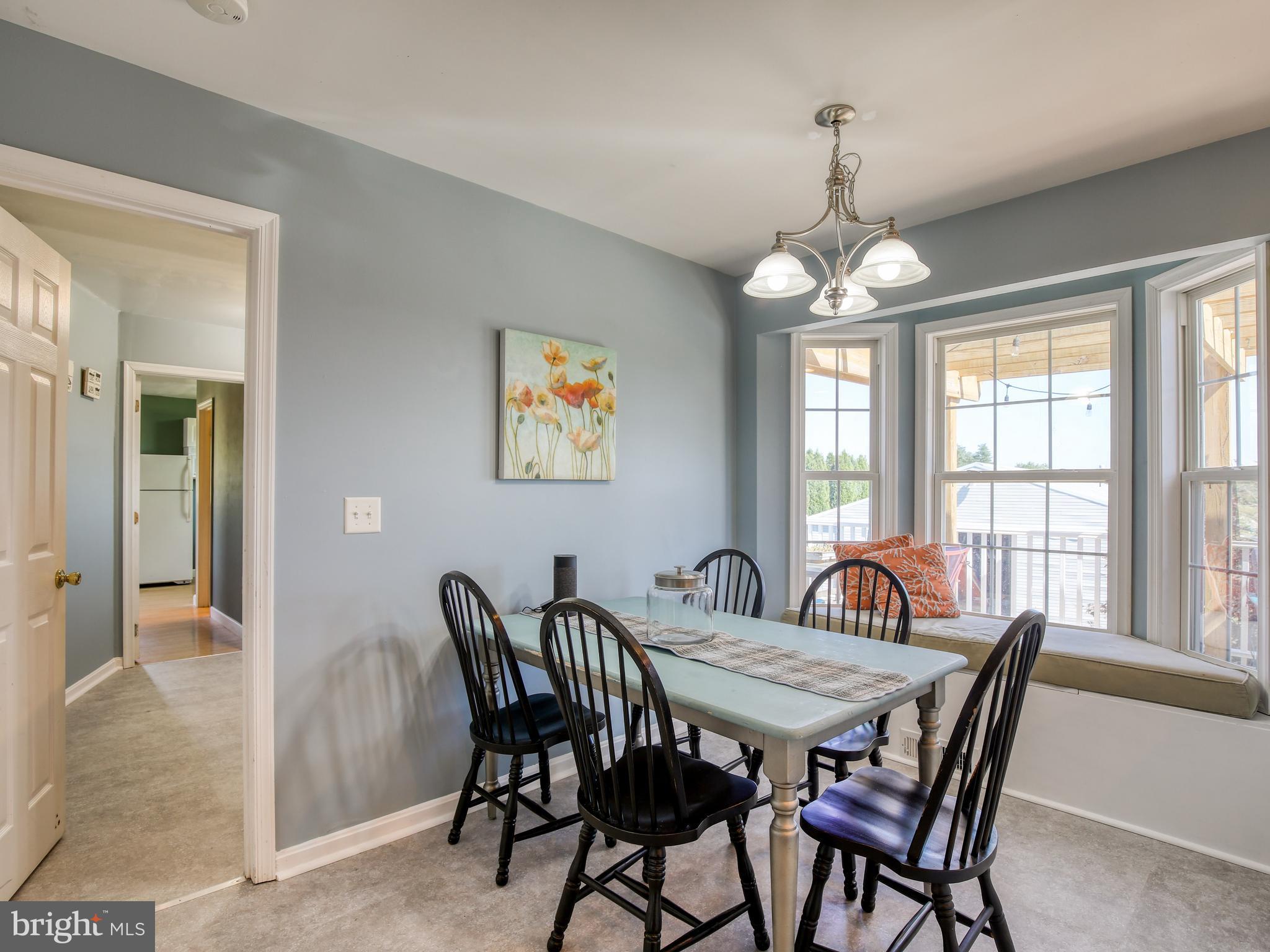PEMBROKE GROVE - Residential