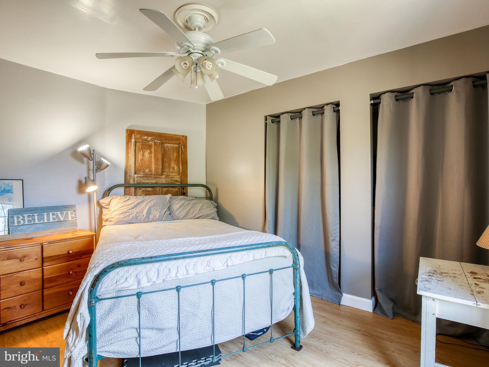PEMBROKE GROVE - Residential